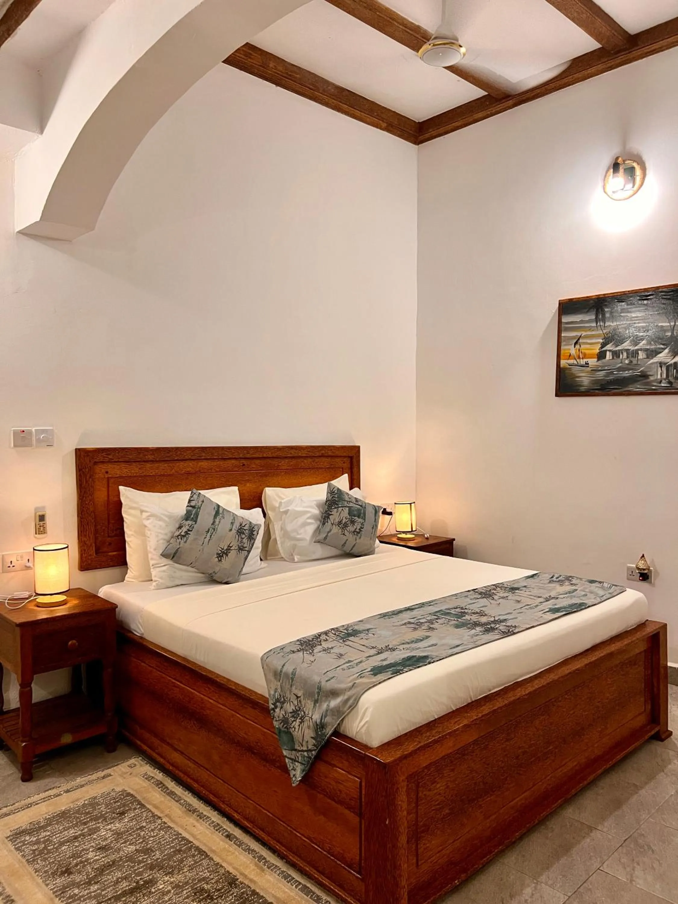 Bed in Zanzibar Bahari Villas