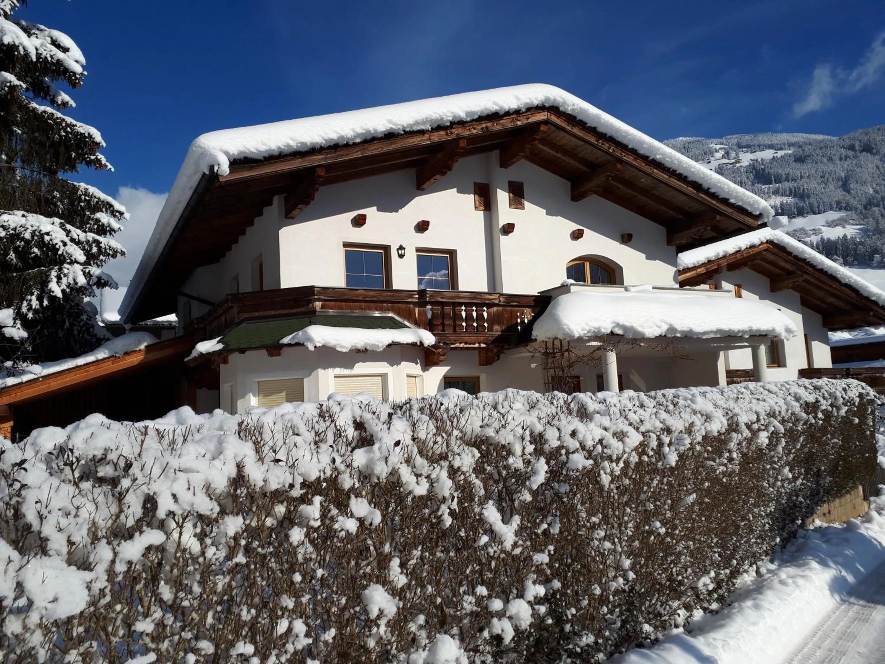 Property building in Ibex Apart