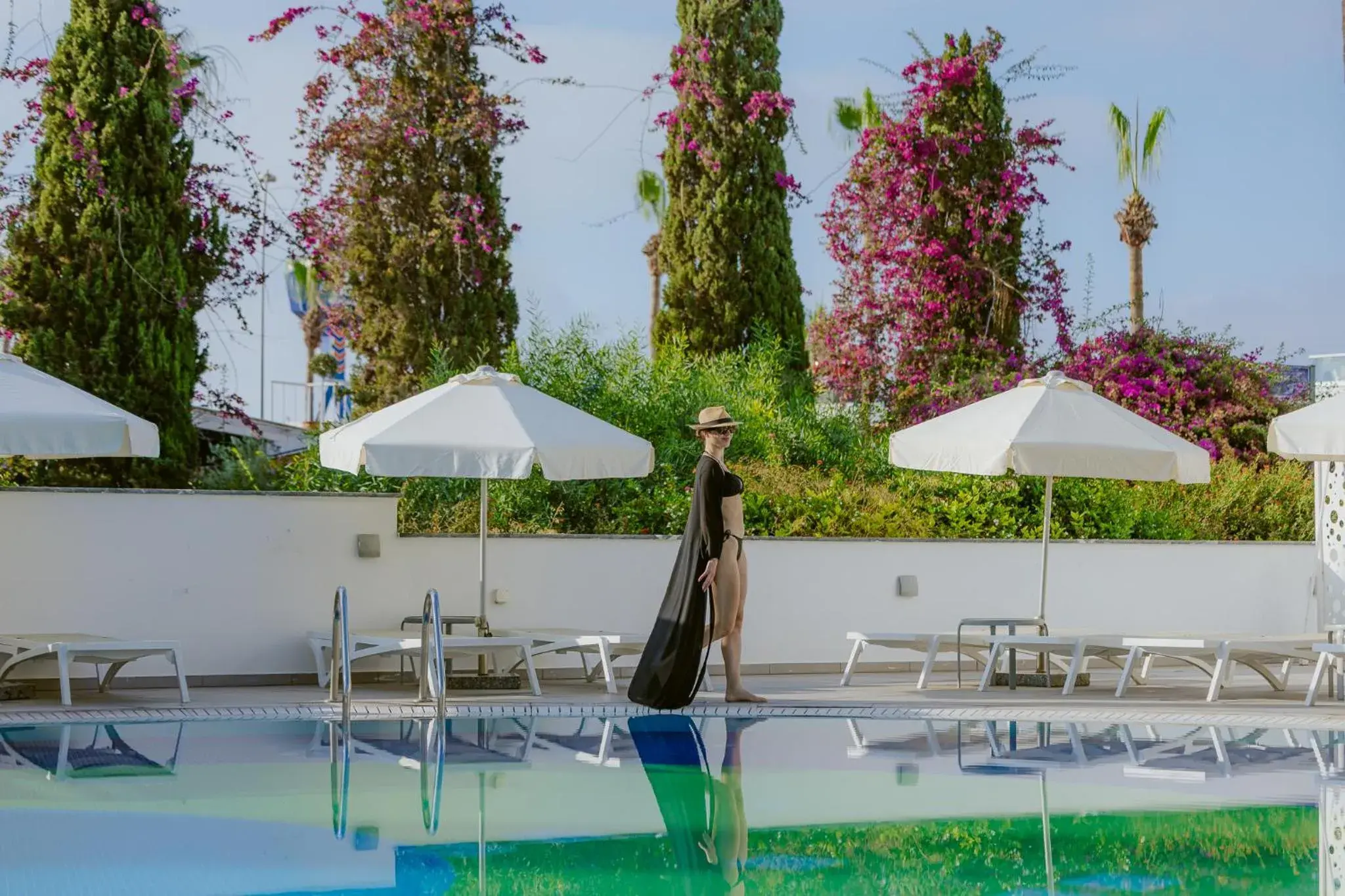 Swimming pool in River Rock Hotel Swimming pool in River Rock Hotel
