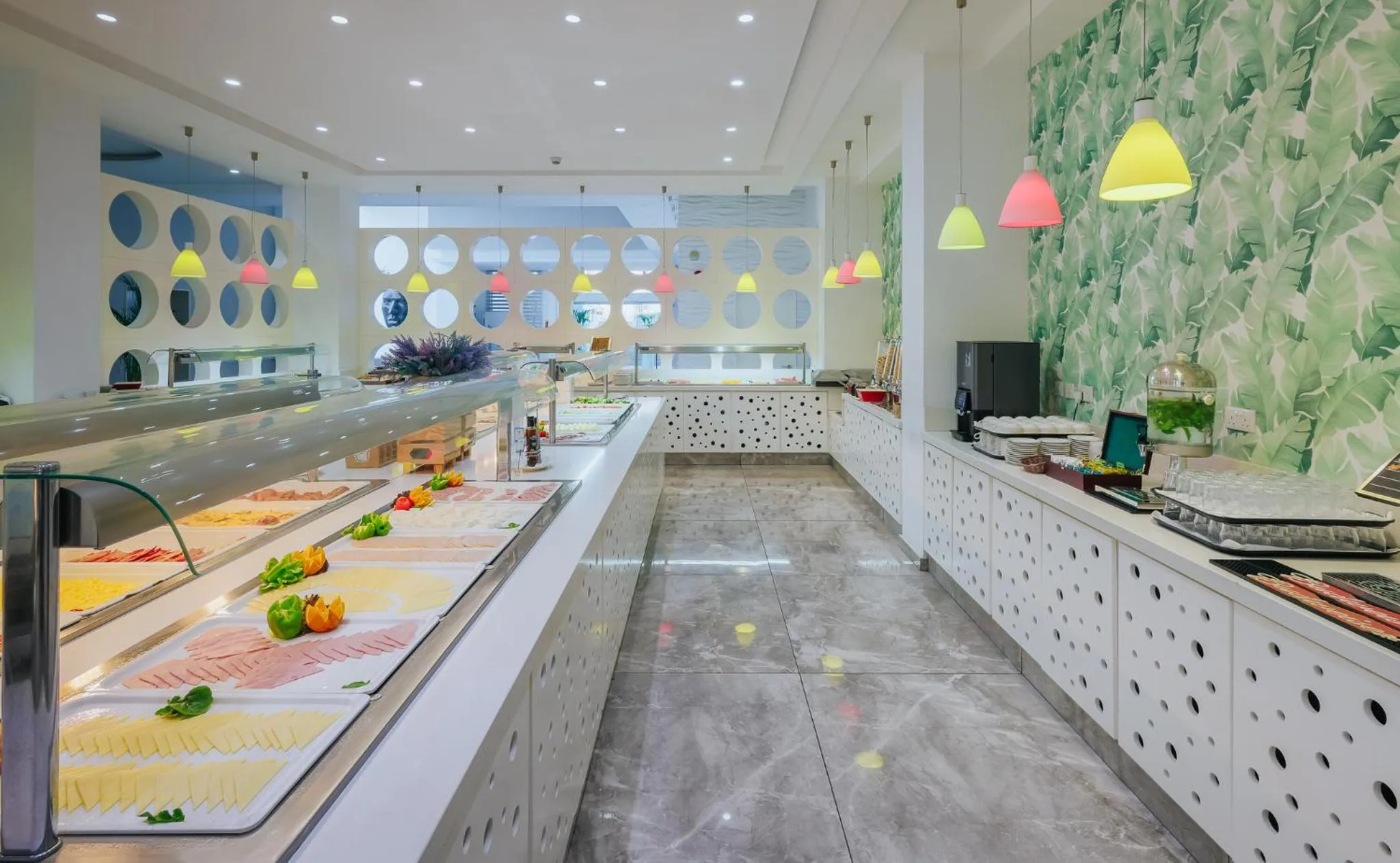 Breakfast in River Rock Hotel