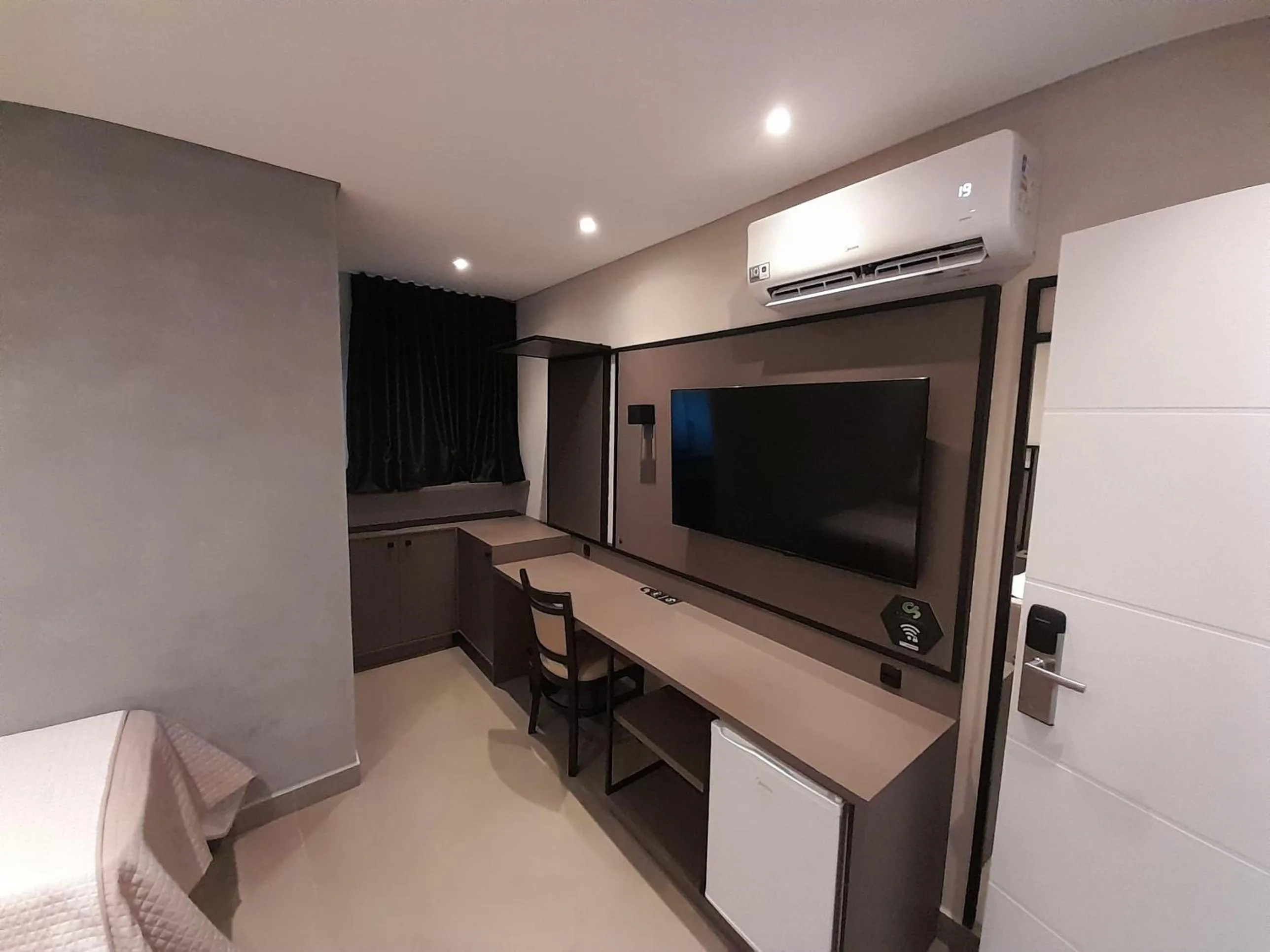 Hotel Contorno Sul