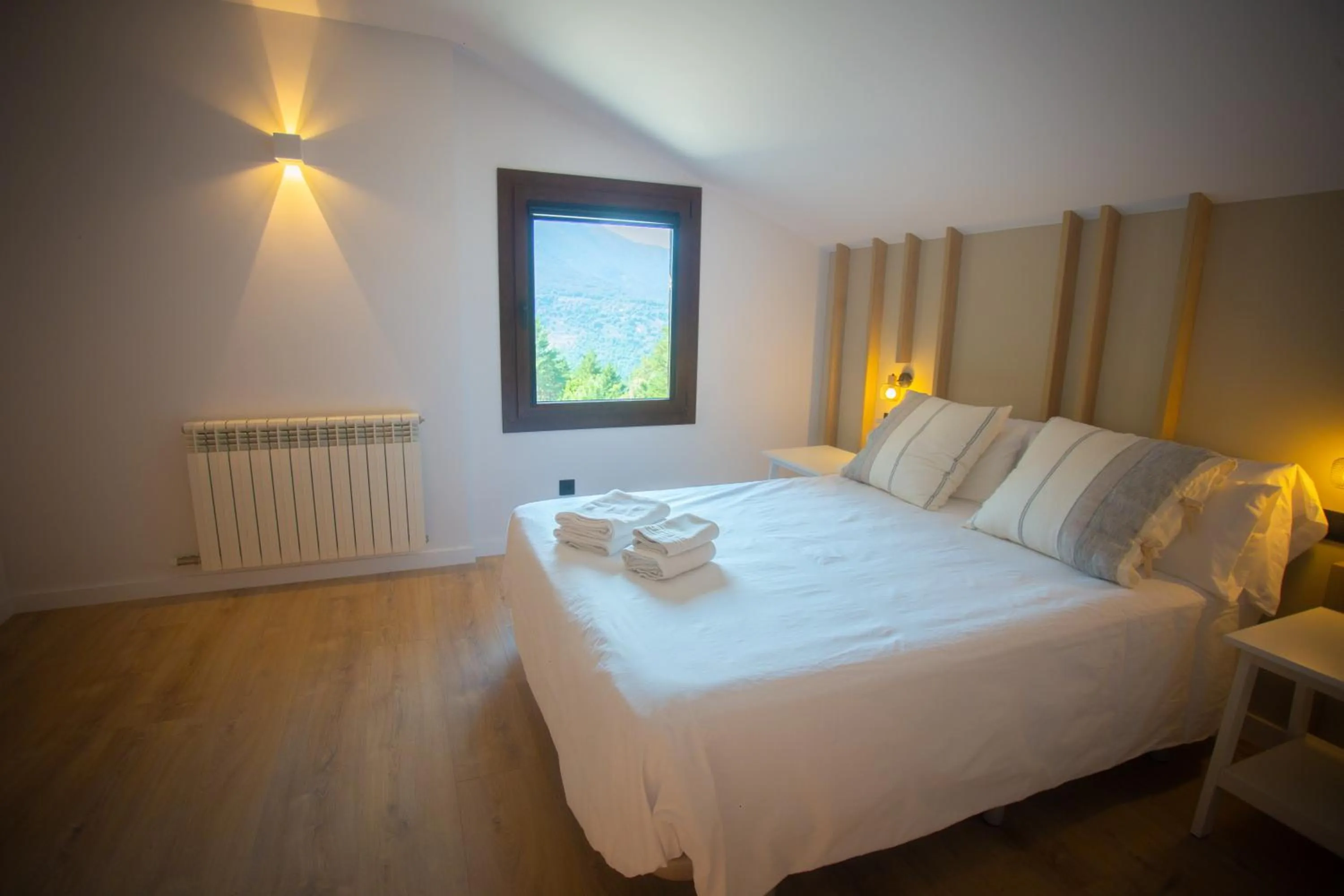 Bed in L'indret del Pedraforca Adults Only