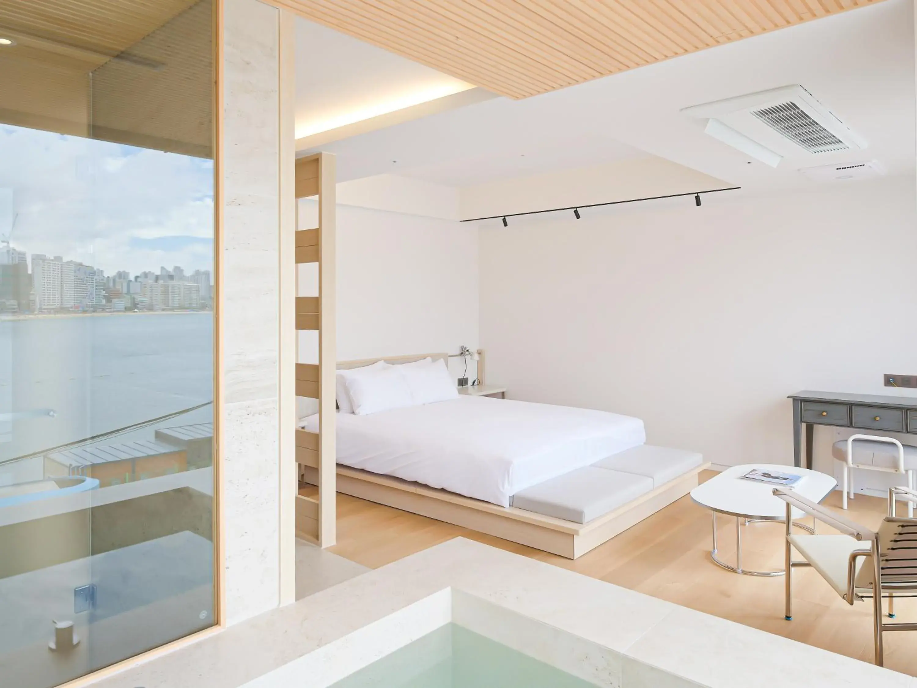 Bed in B'amu Hotel Bed in B'amu Hotel