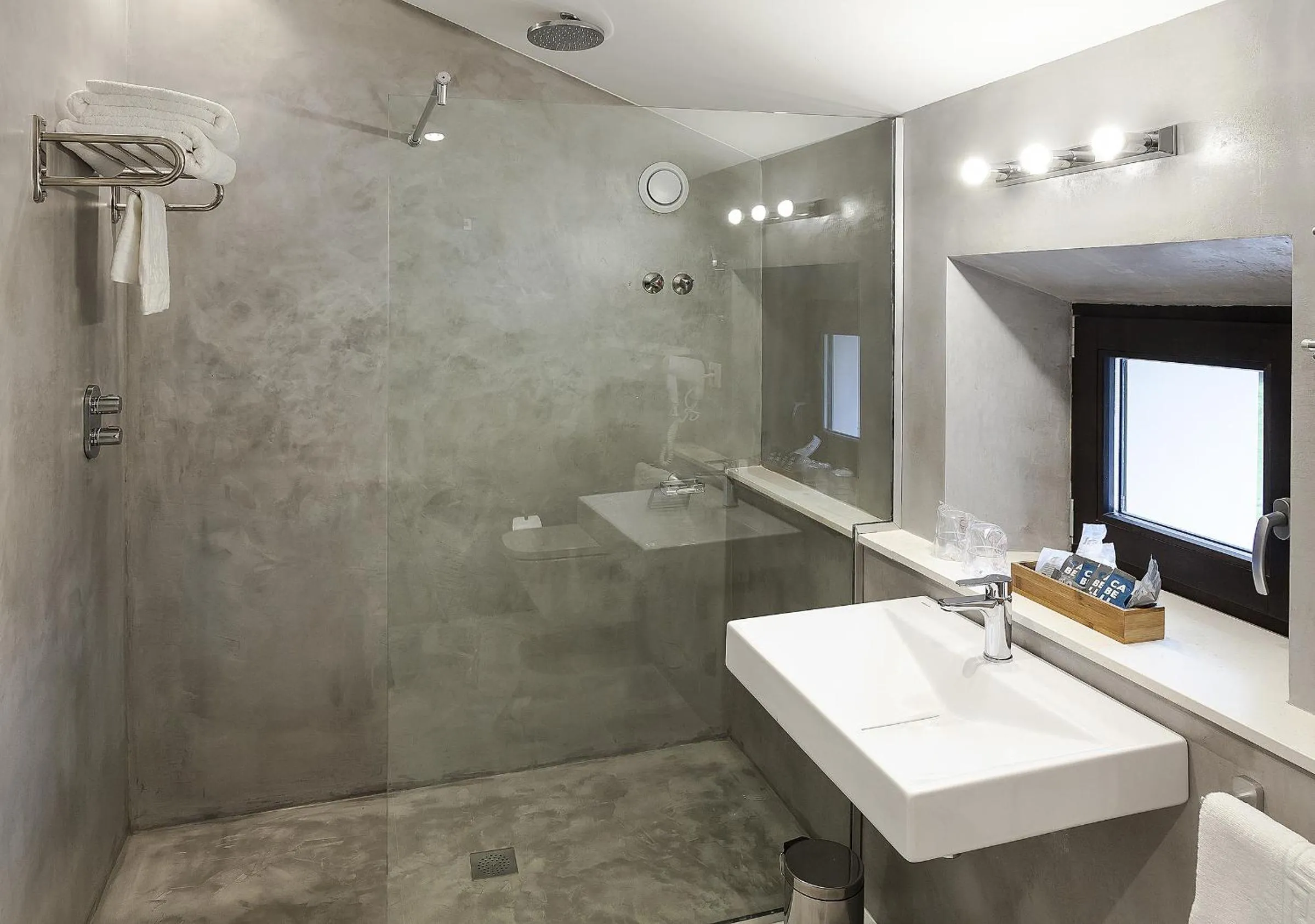 Shower in Finca Portizuelo