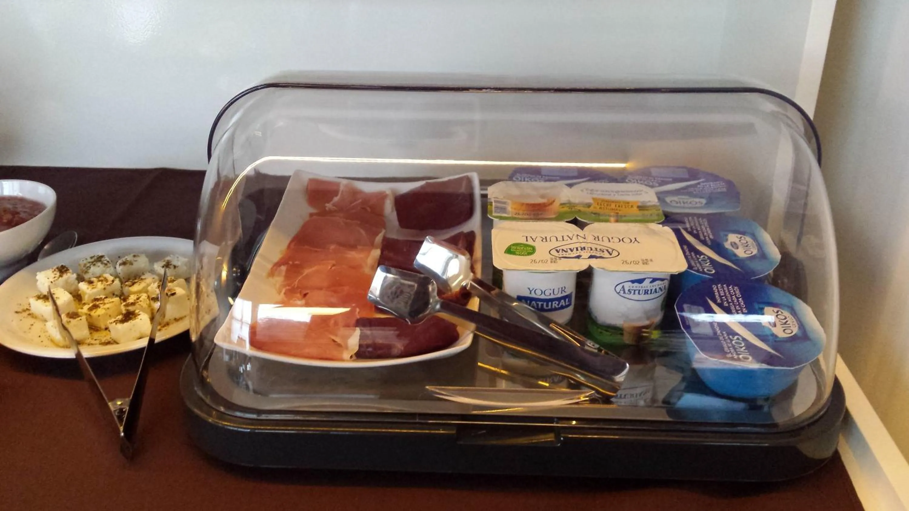 Buffet breakfast in Finca Portizuelo