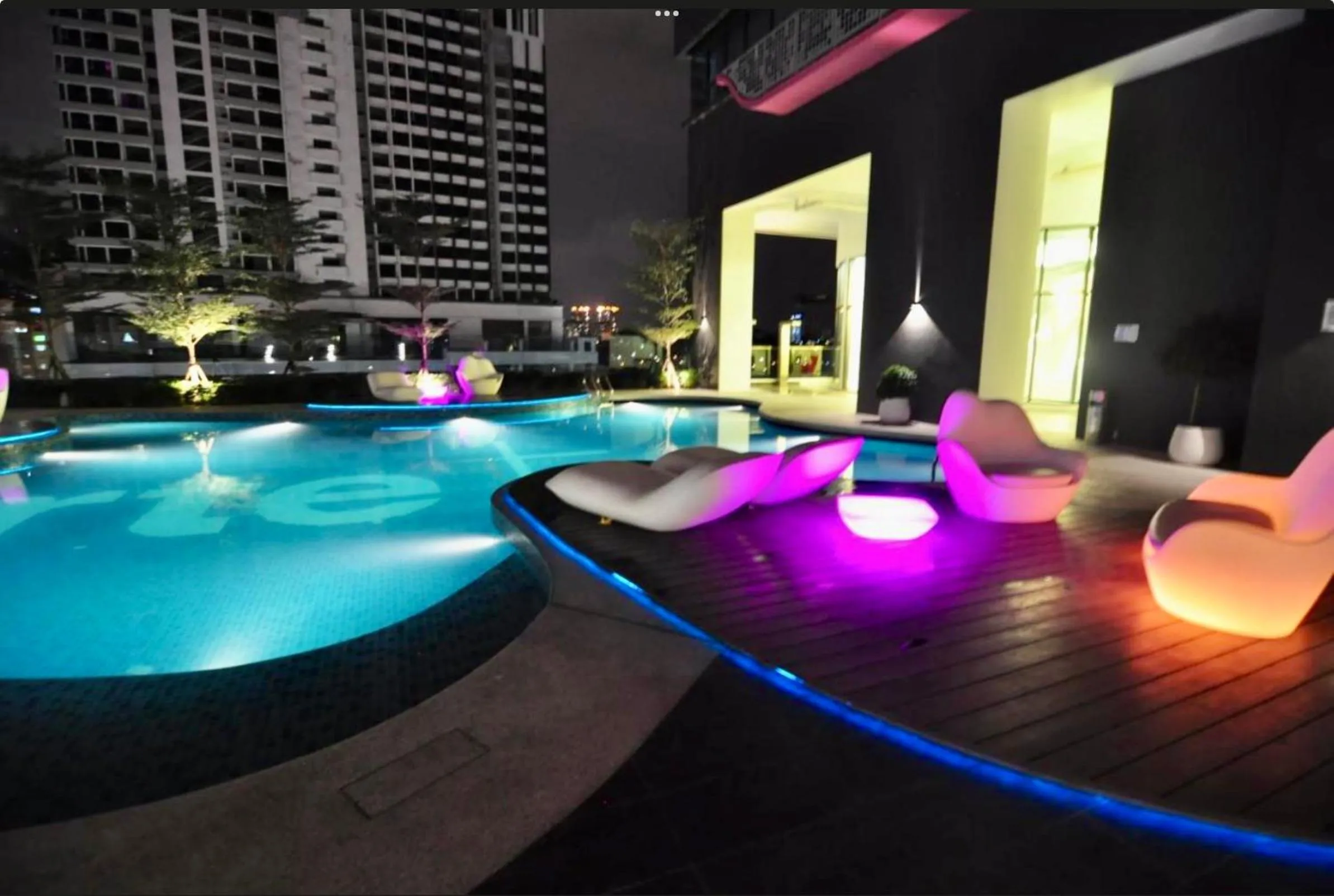 Night in ARTE Plus, Jalan Ampang