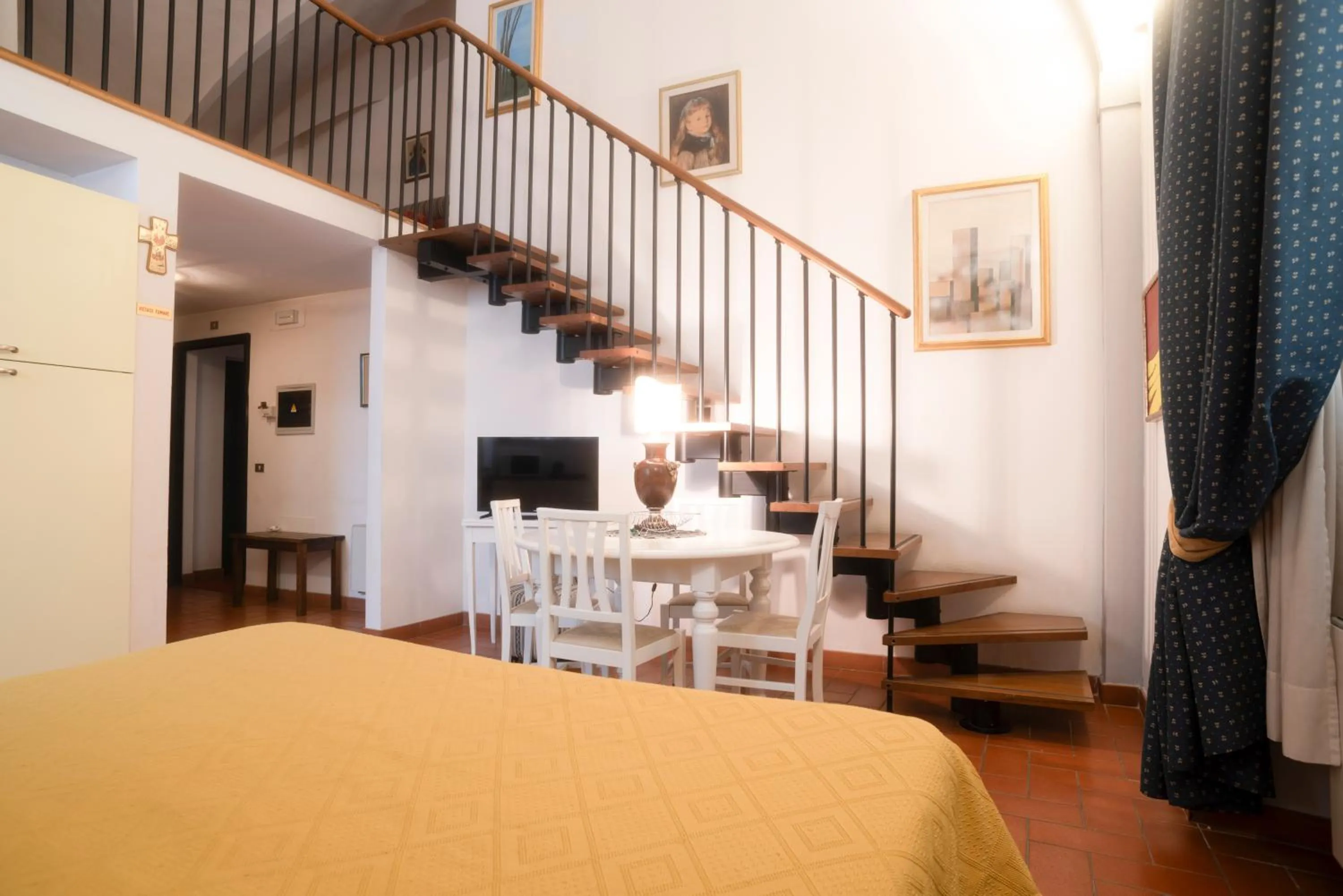 Photo of the whole room in Hotel Residence La Contessina