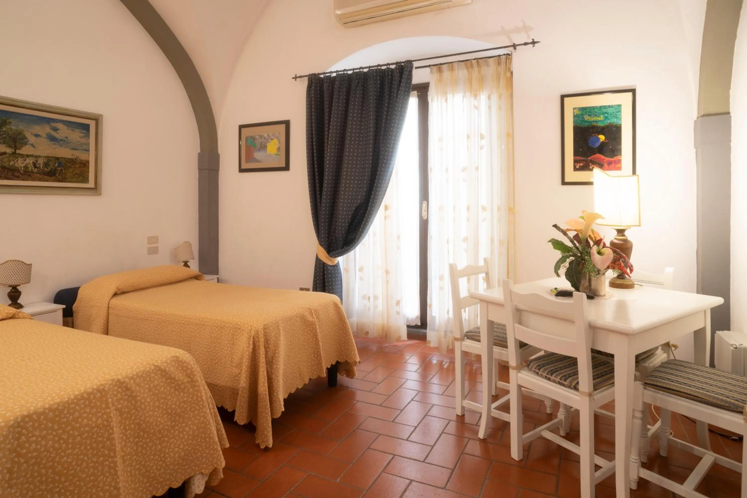 Bed in Hotel Residence La Contessina