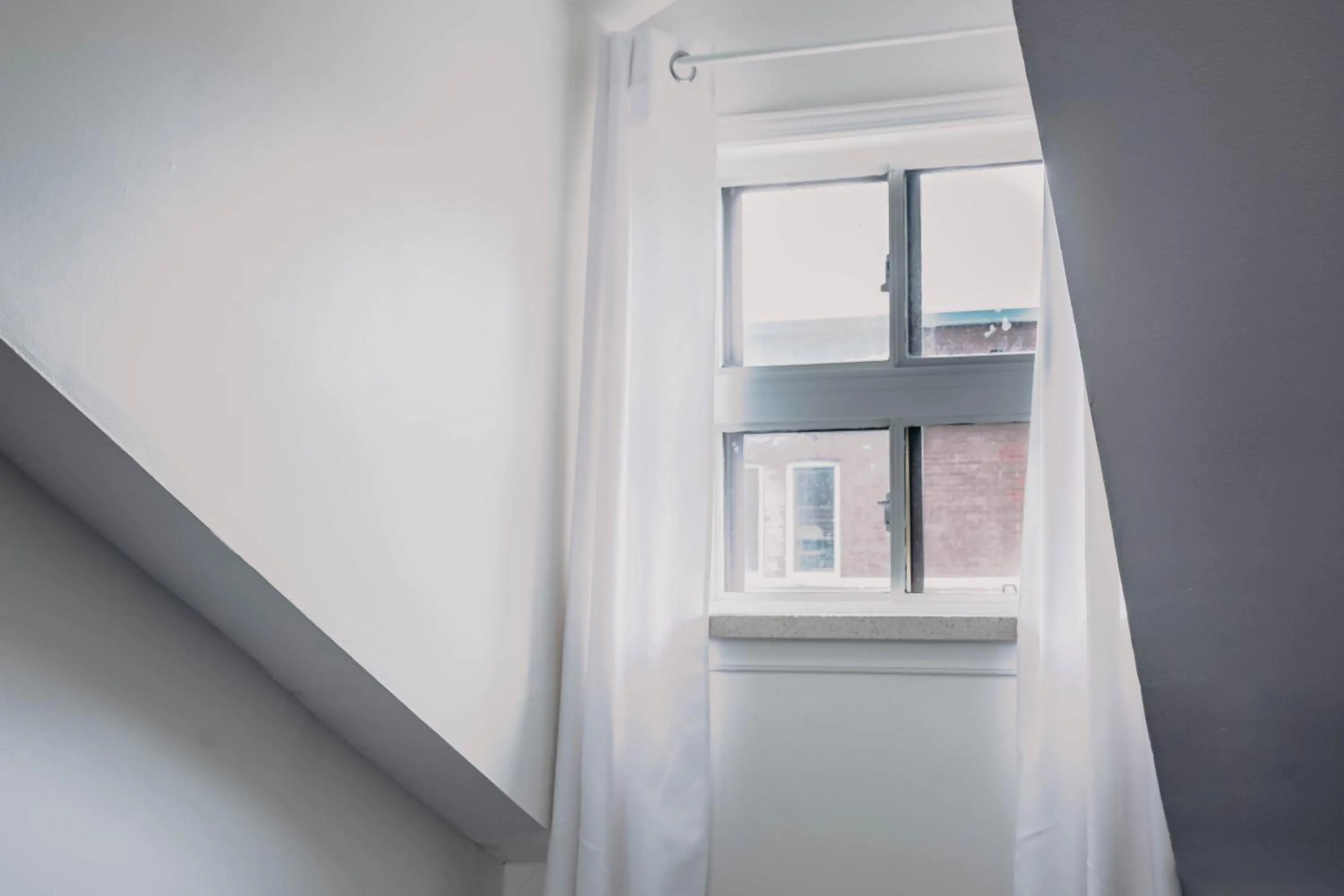 Bedroom in Lum The Queen