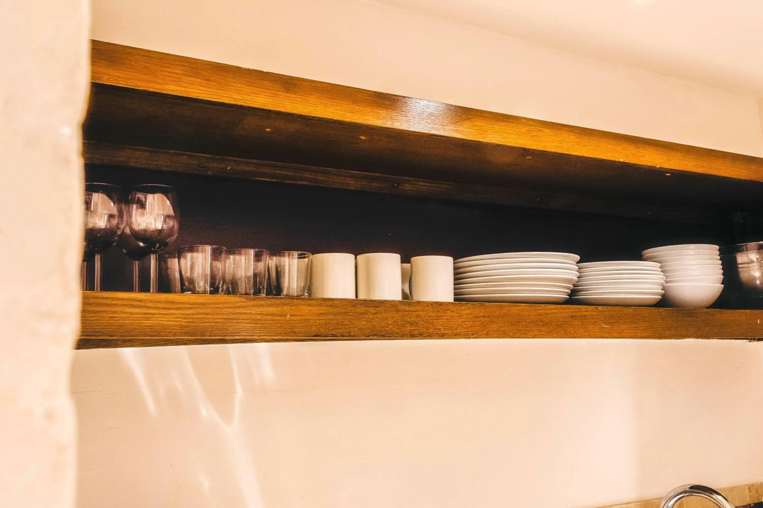 Kitchen or kitchenette in Lum The Queen