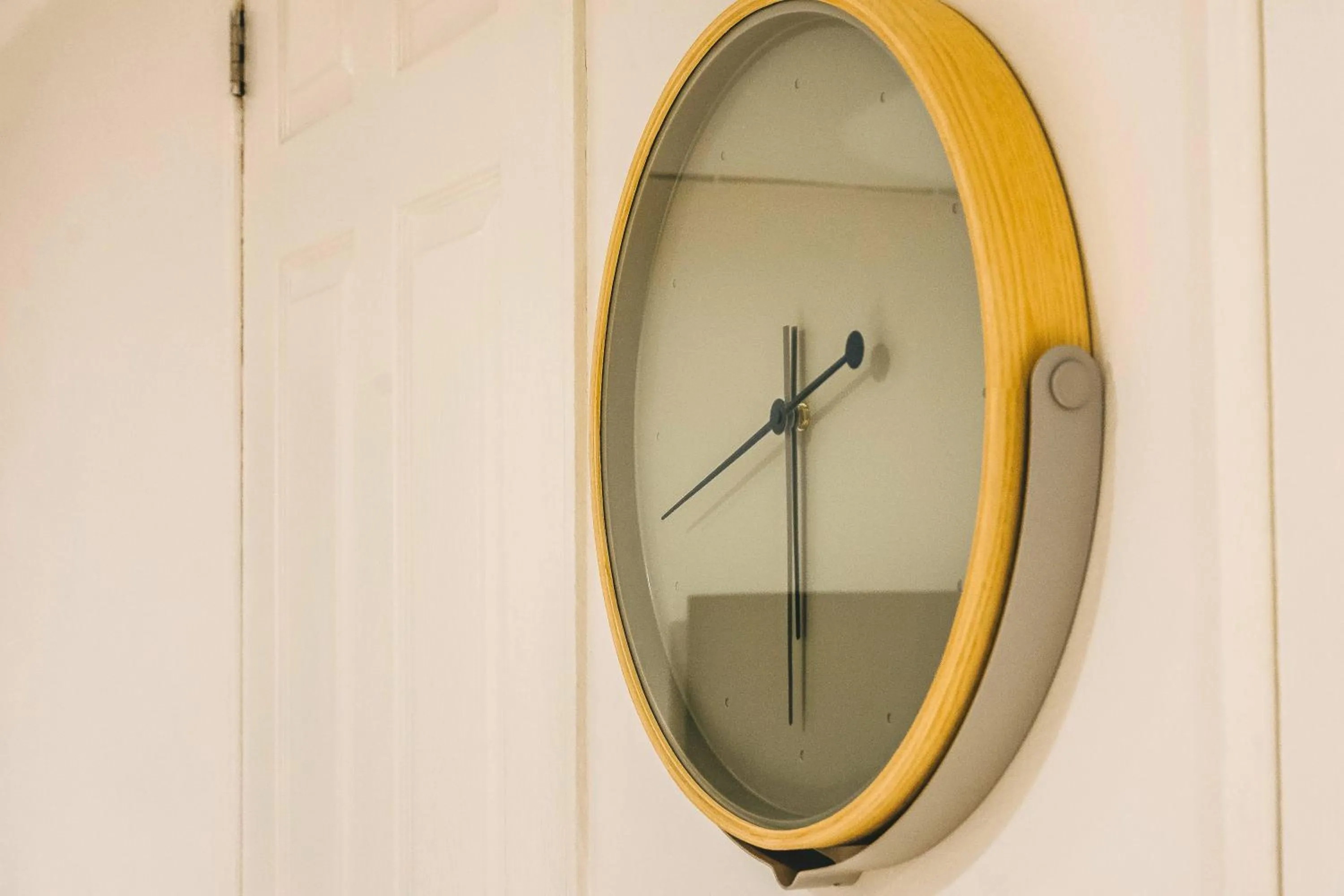 Decorative detail in Lum The Queen