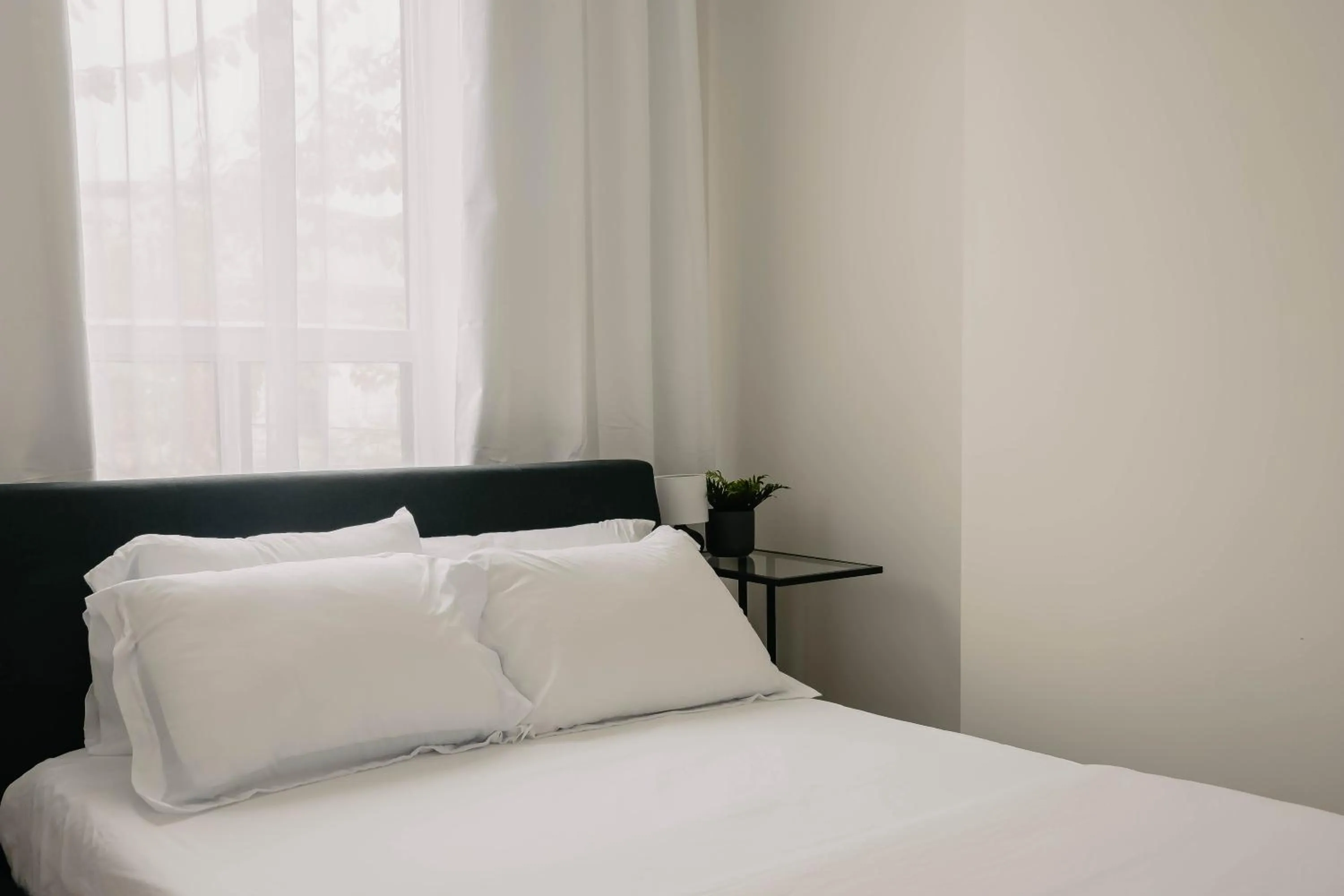 Bed in Lum The Queen