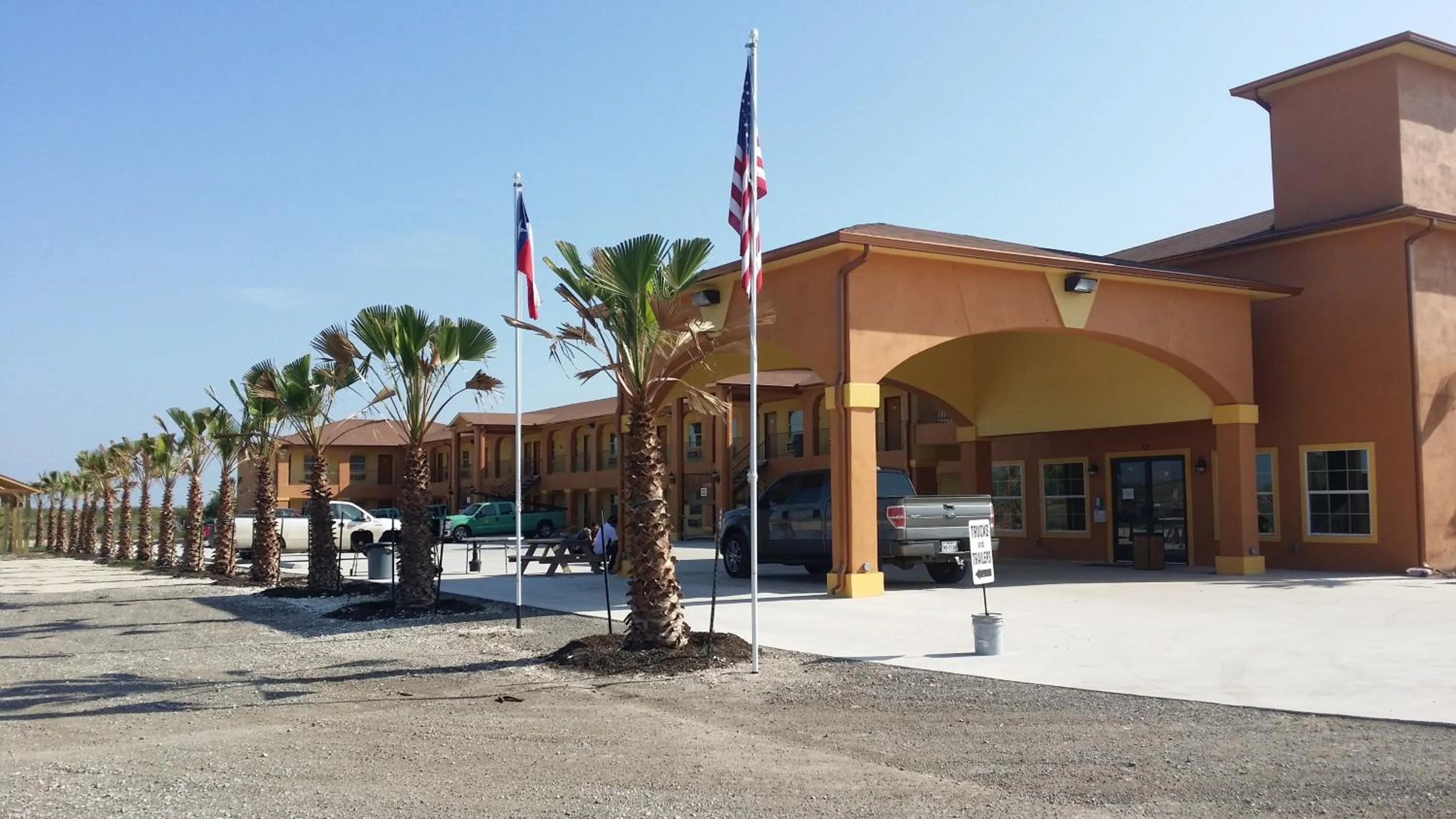 Facade/entrance in Texan Inn and Suites Tilden