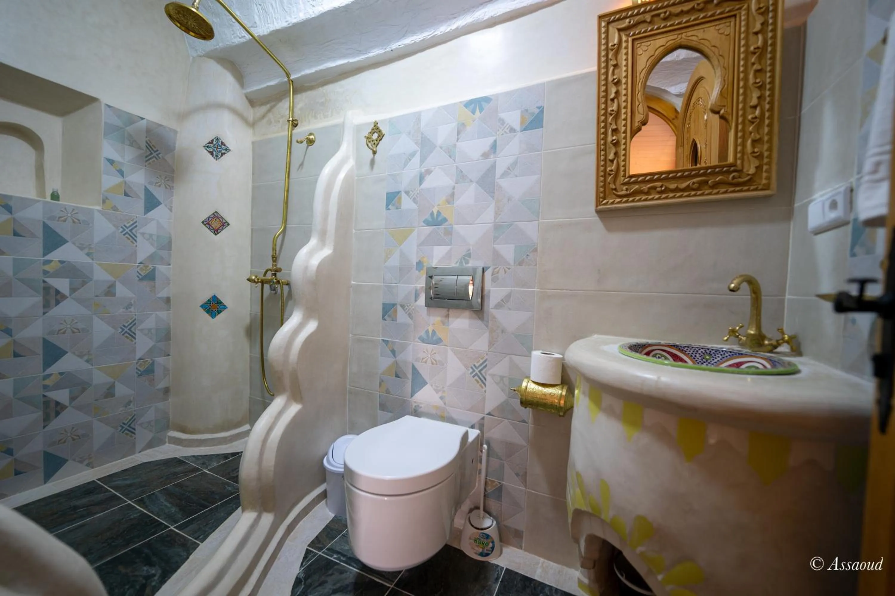 Shower in Riad ALHAMBRA