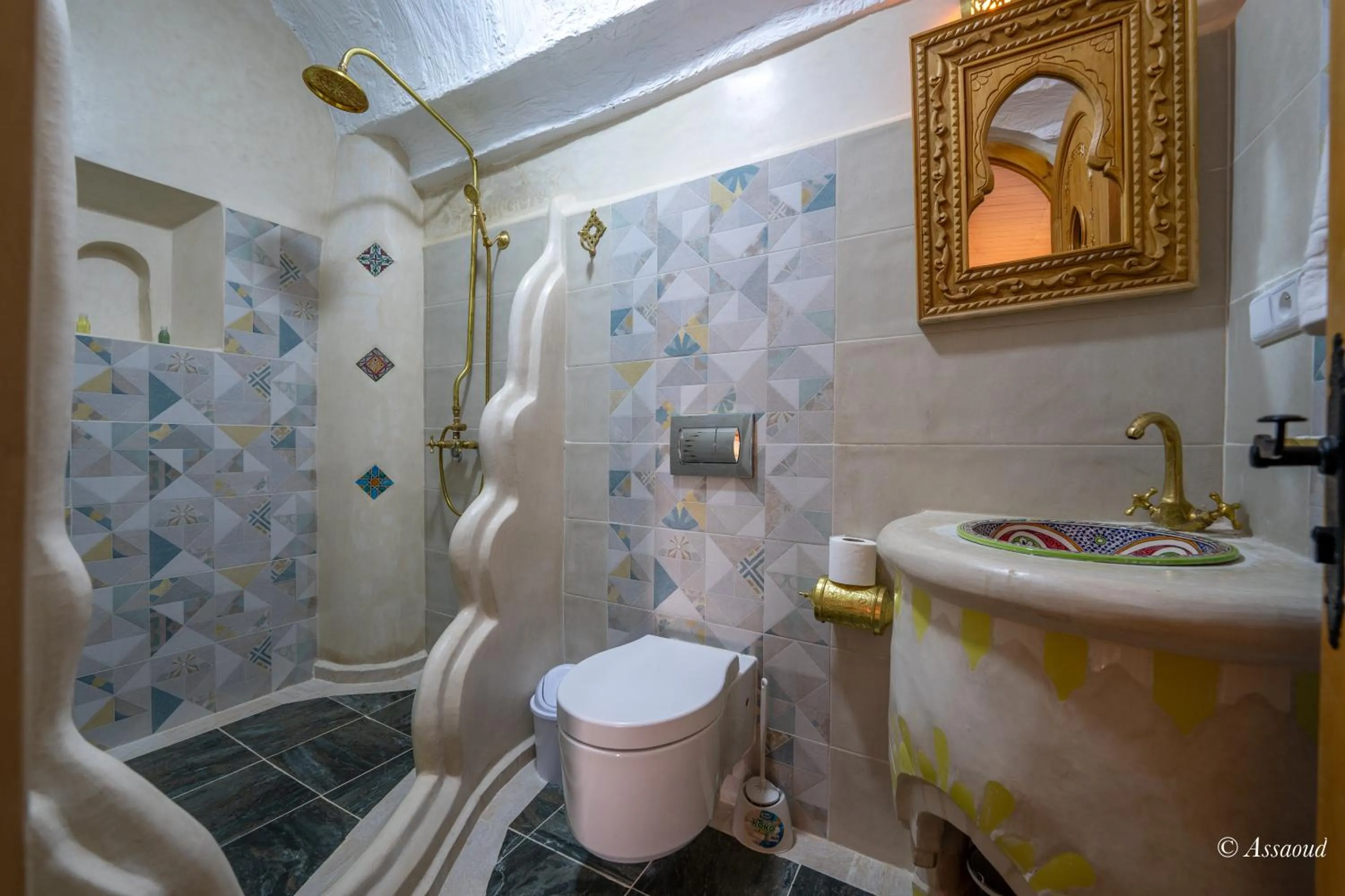 Shower in Riad ALHAMBRA