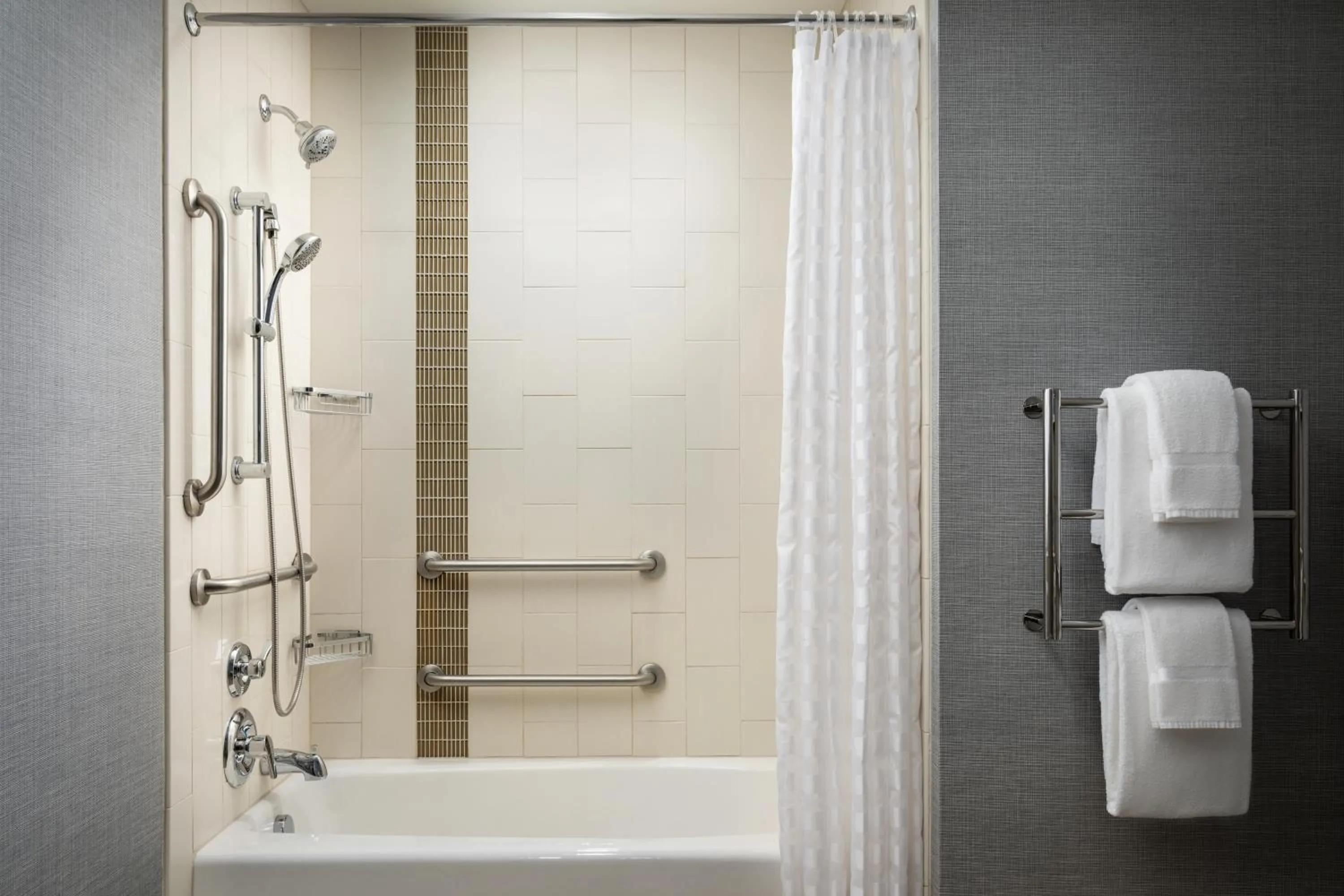Bathroom in Hyatt Place Canton