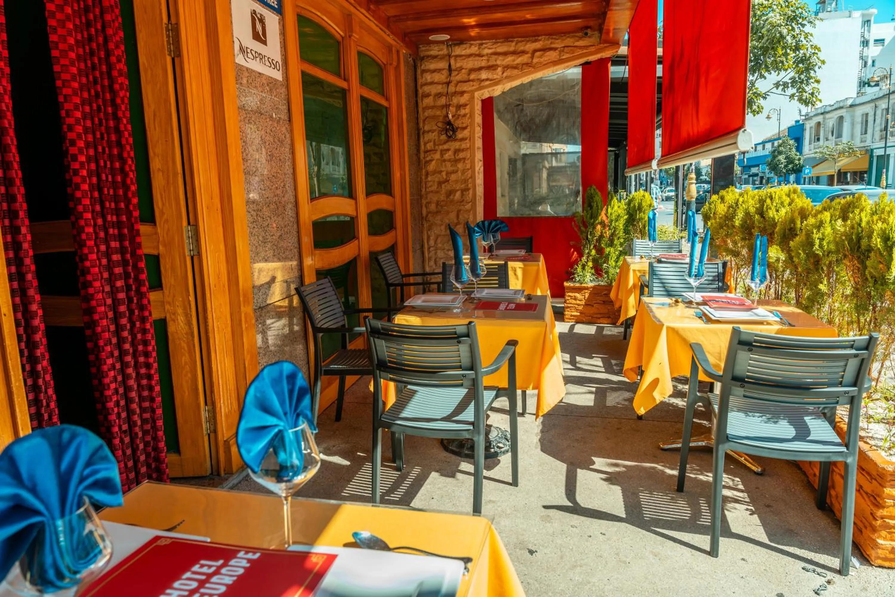 Restaurant/places to eat in Hotel D'Europe Centre Ville