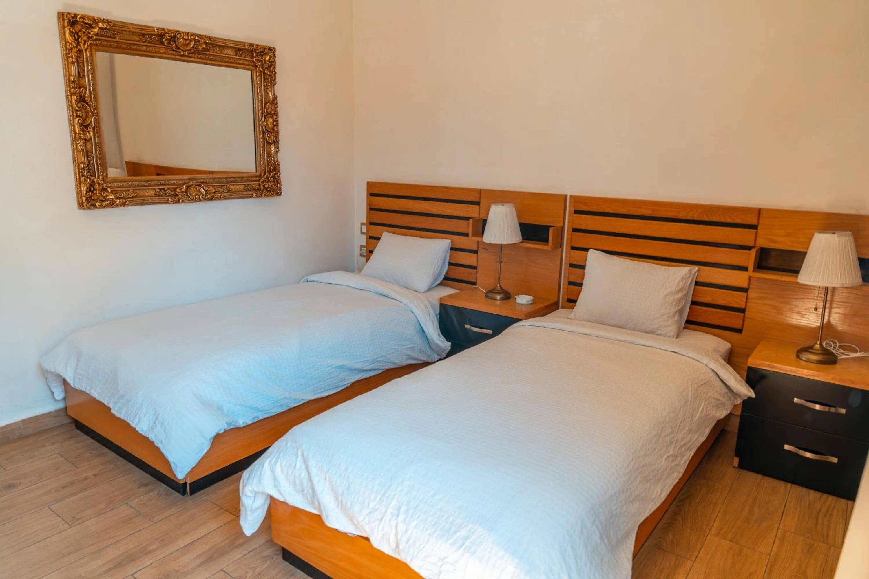 Bed in Hotel D'Europe Centre Ville