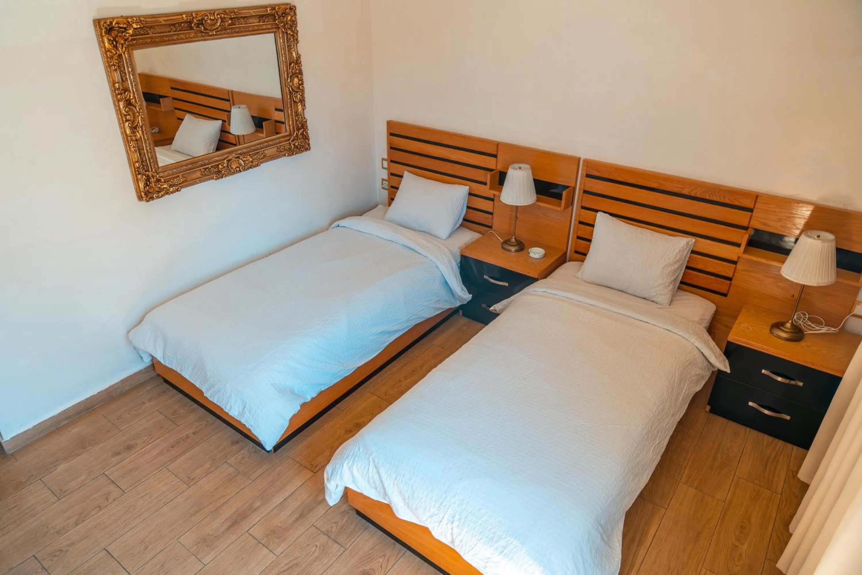 Bed in Hotel D'Europe Centre Ville