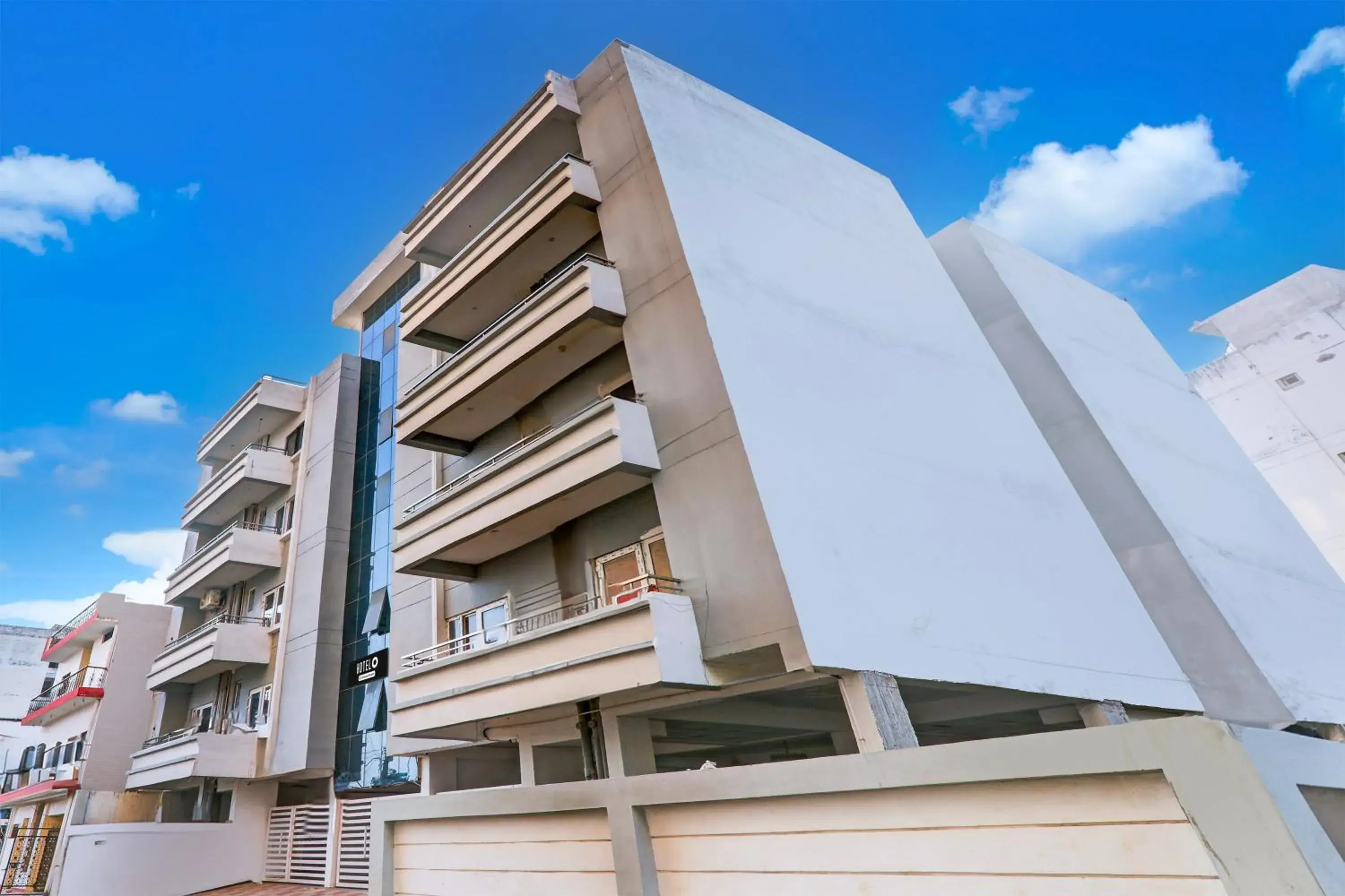 Facade/entrance in Super Hotel O BBD Lucknow Formerly 7th Heaven Facade/entrance in Super Hotel O BBD Lucknow Formerly 7th Heaven