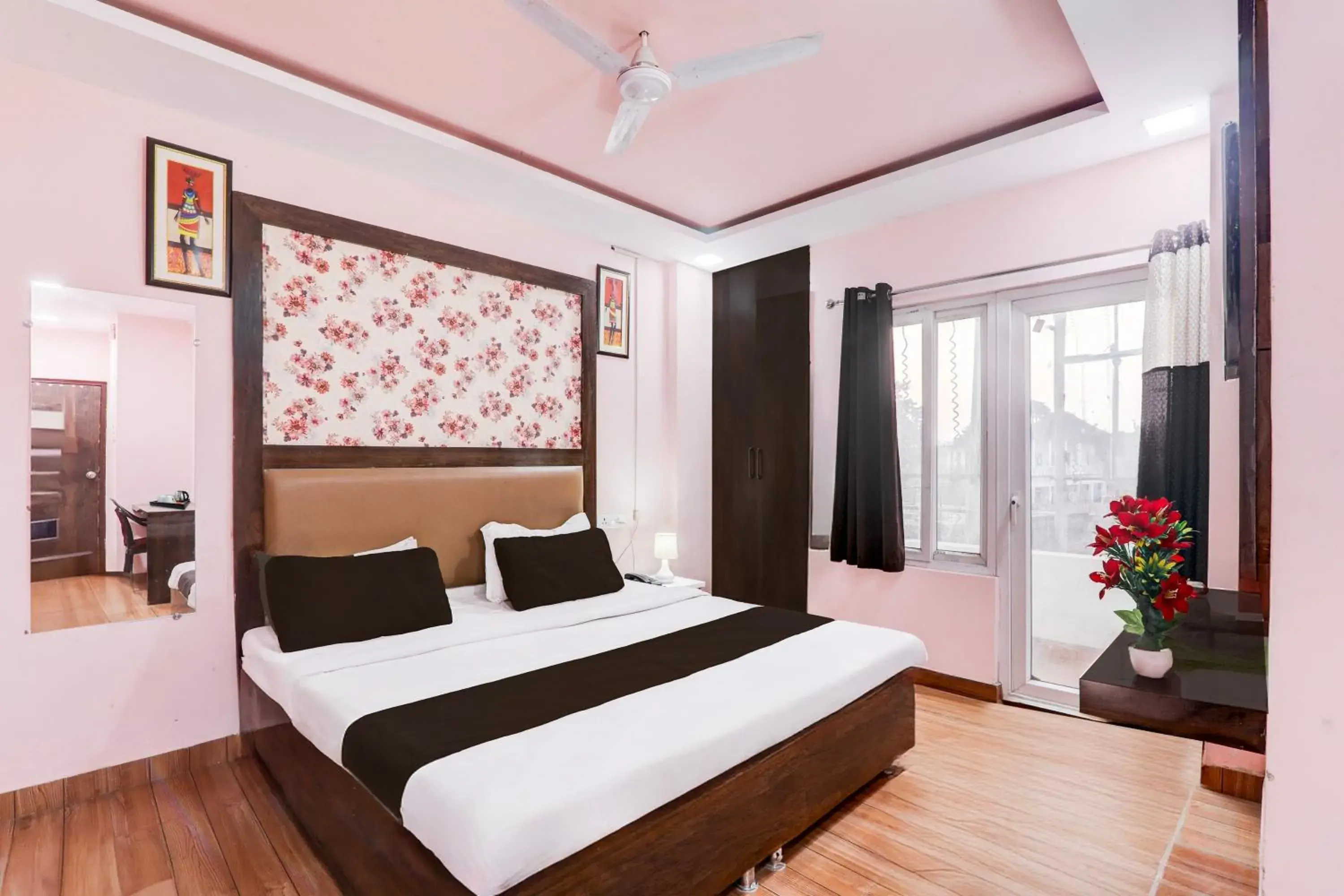 Bedroom, Bed in Hotel O BBD Lucknow Formerly 7th Heaven Bedroom, Bed in Hotel O BBD Lucknow Formerly 7th Heaven