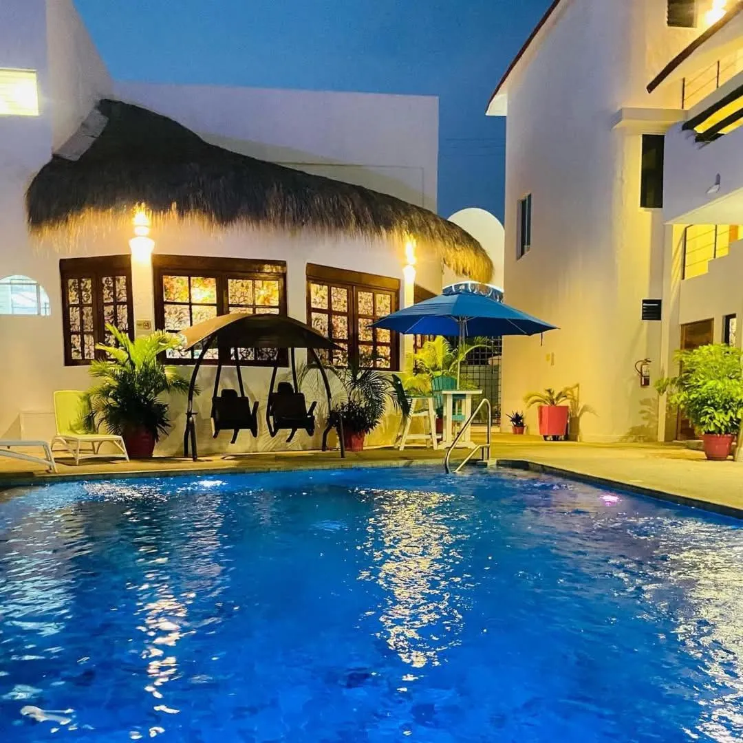 Swimming pool in Hotel Boutique Eden Costa