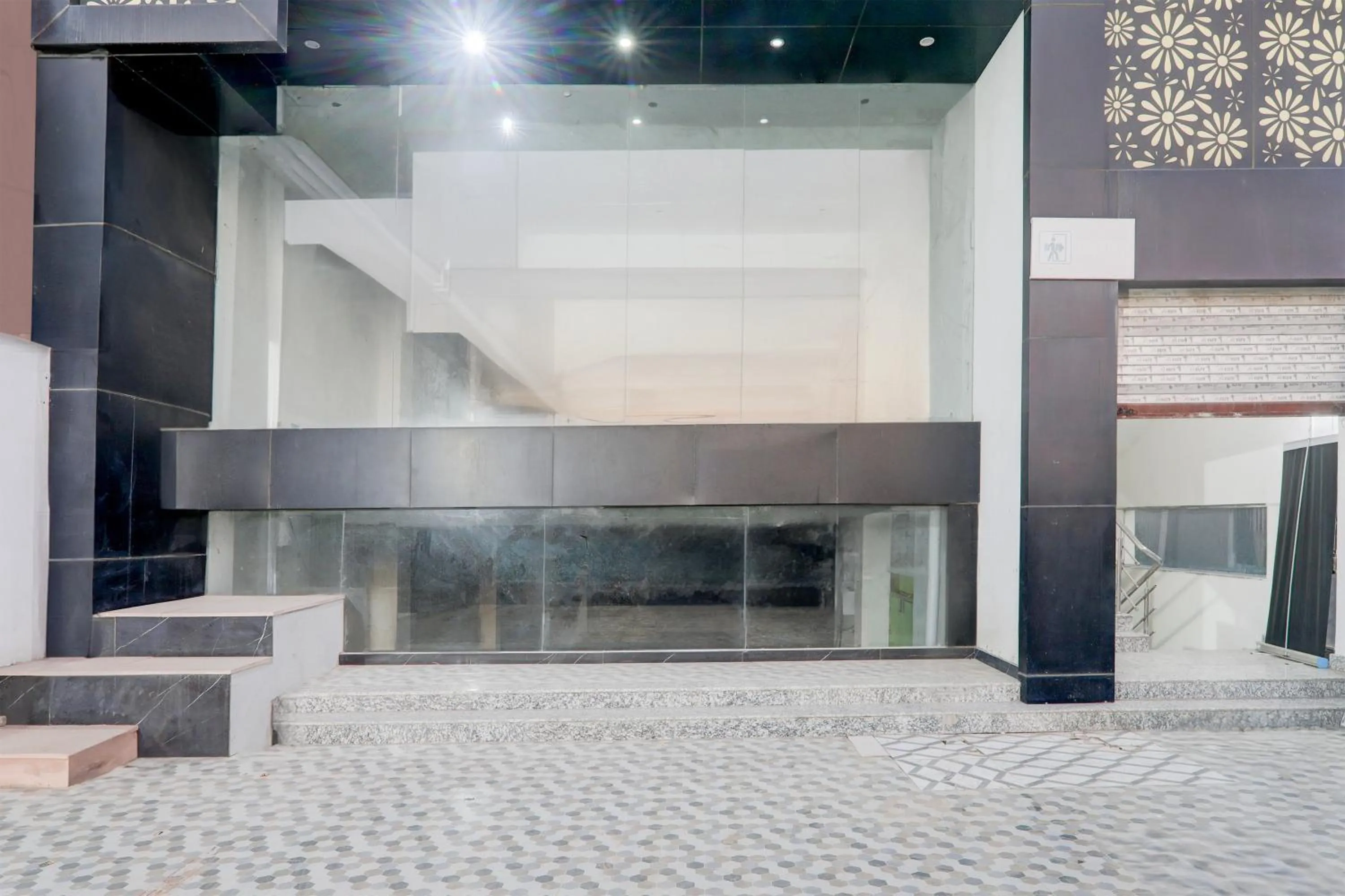 Facade/entrance in Super Hotel O Banthara near Airport