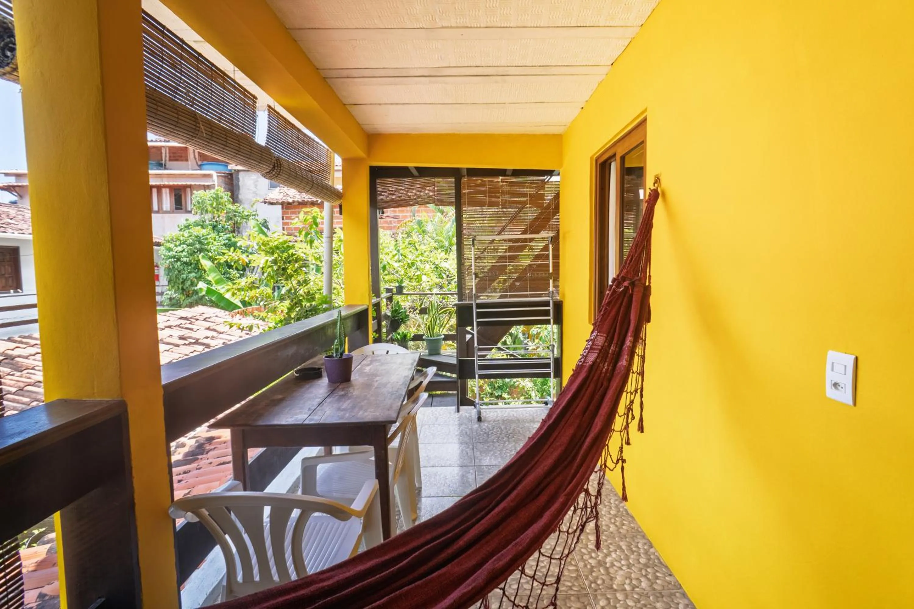 Balcony/Terrace in AquariusApart