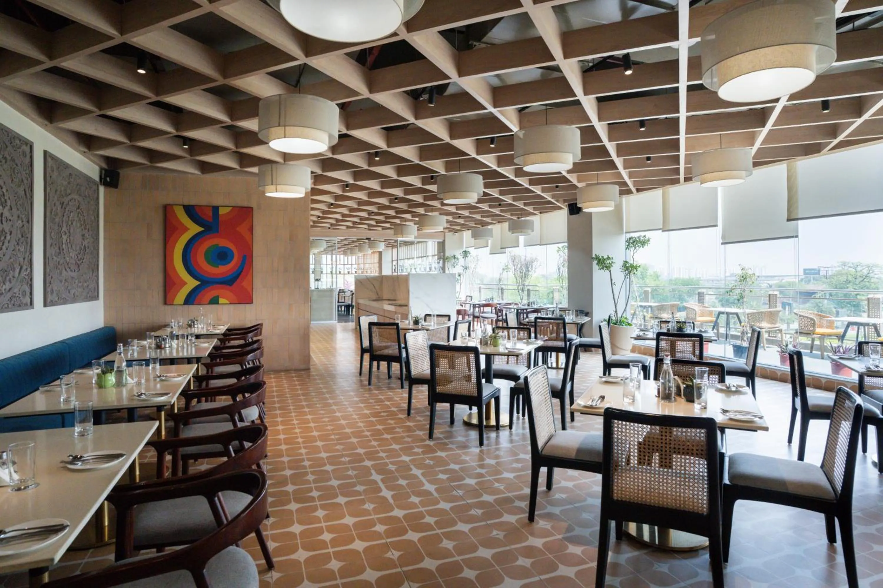 Restaurant/places to eat in AR Suites KLJ Square