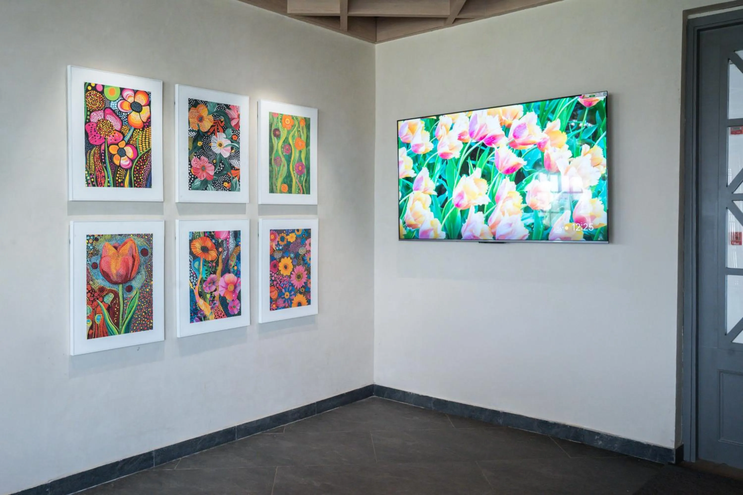 Decorative detail in AR Suites KLJ Square