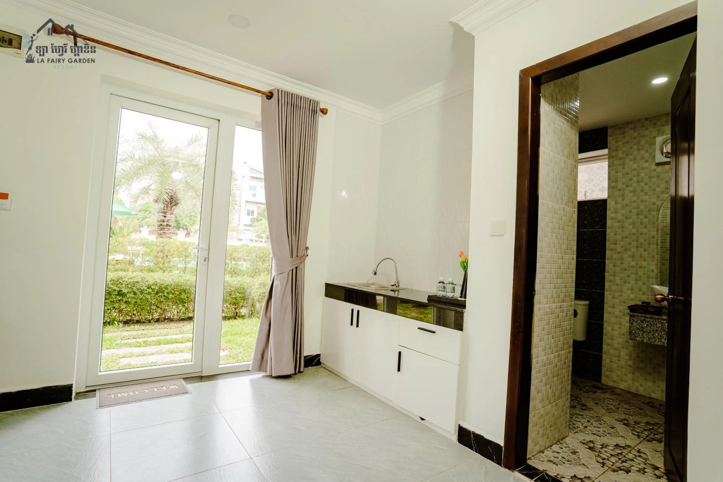 Bathroom in La Fairy Garden Resort