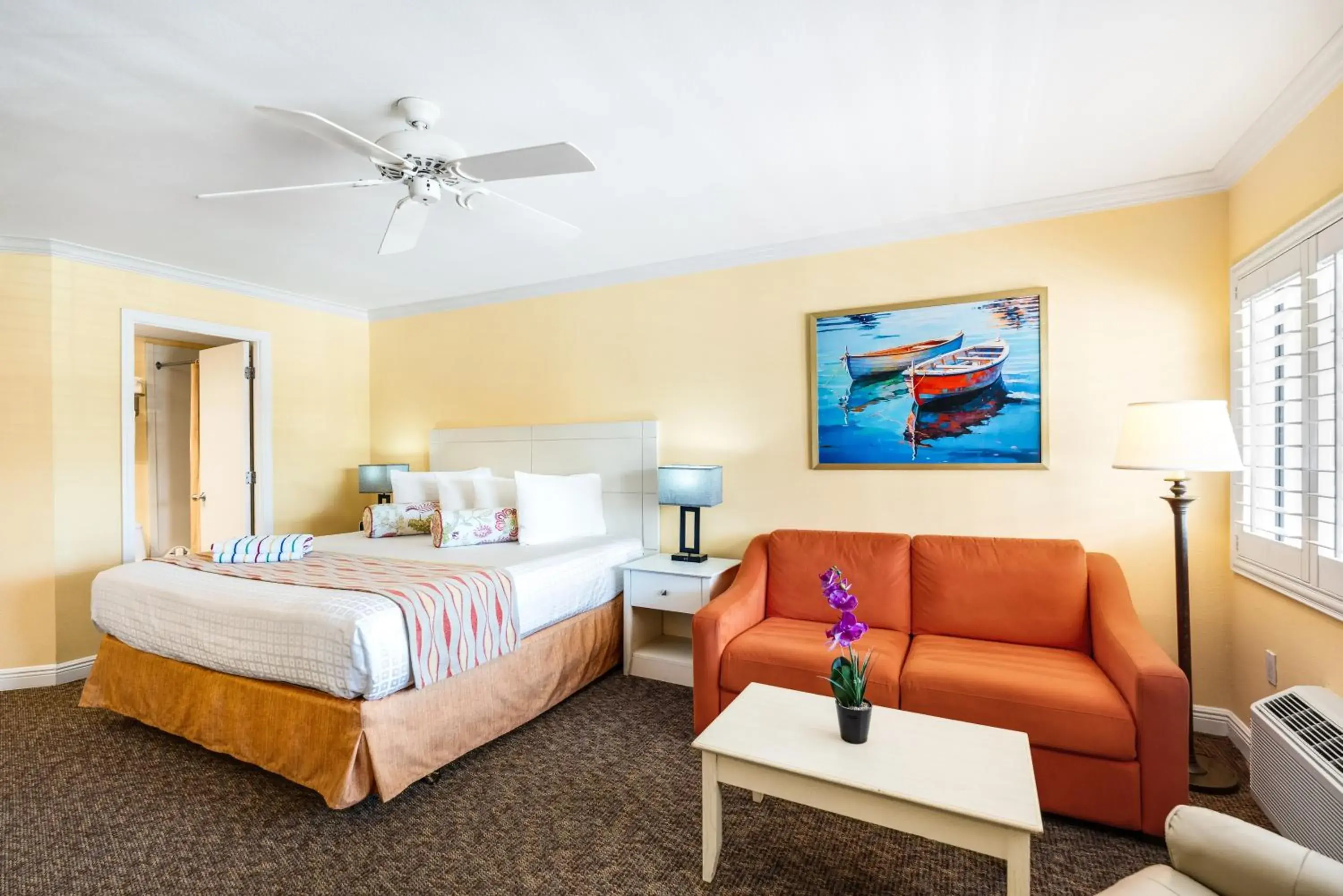 Bed in Inn at the Beach-Venice FLORIDA Bed in Inn at the Beach-Venice FLORIDA
