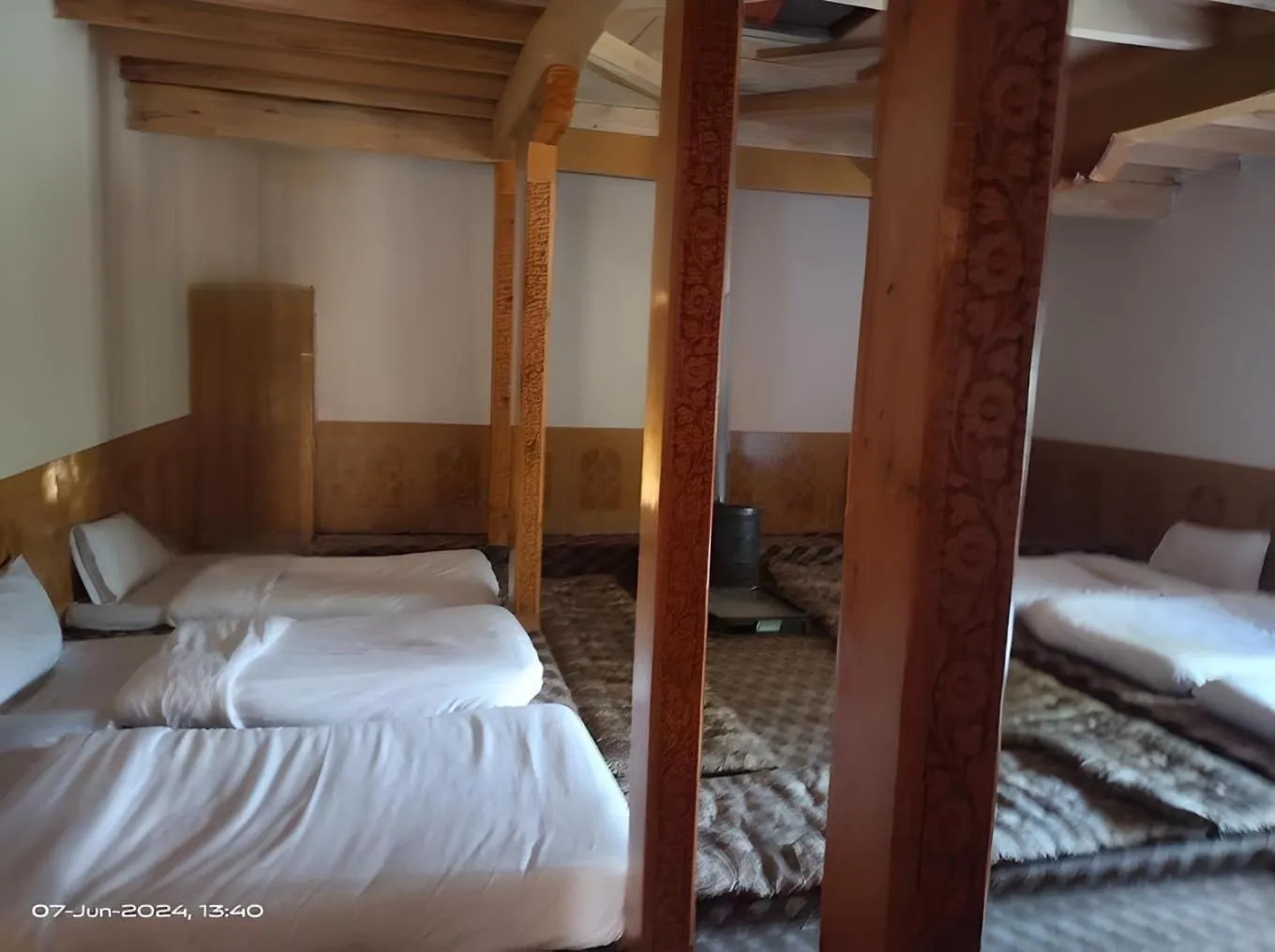 Hunza Marcopolo Inn Gulmit