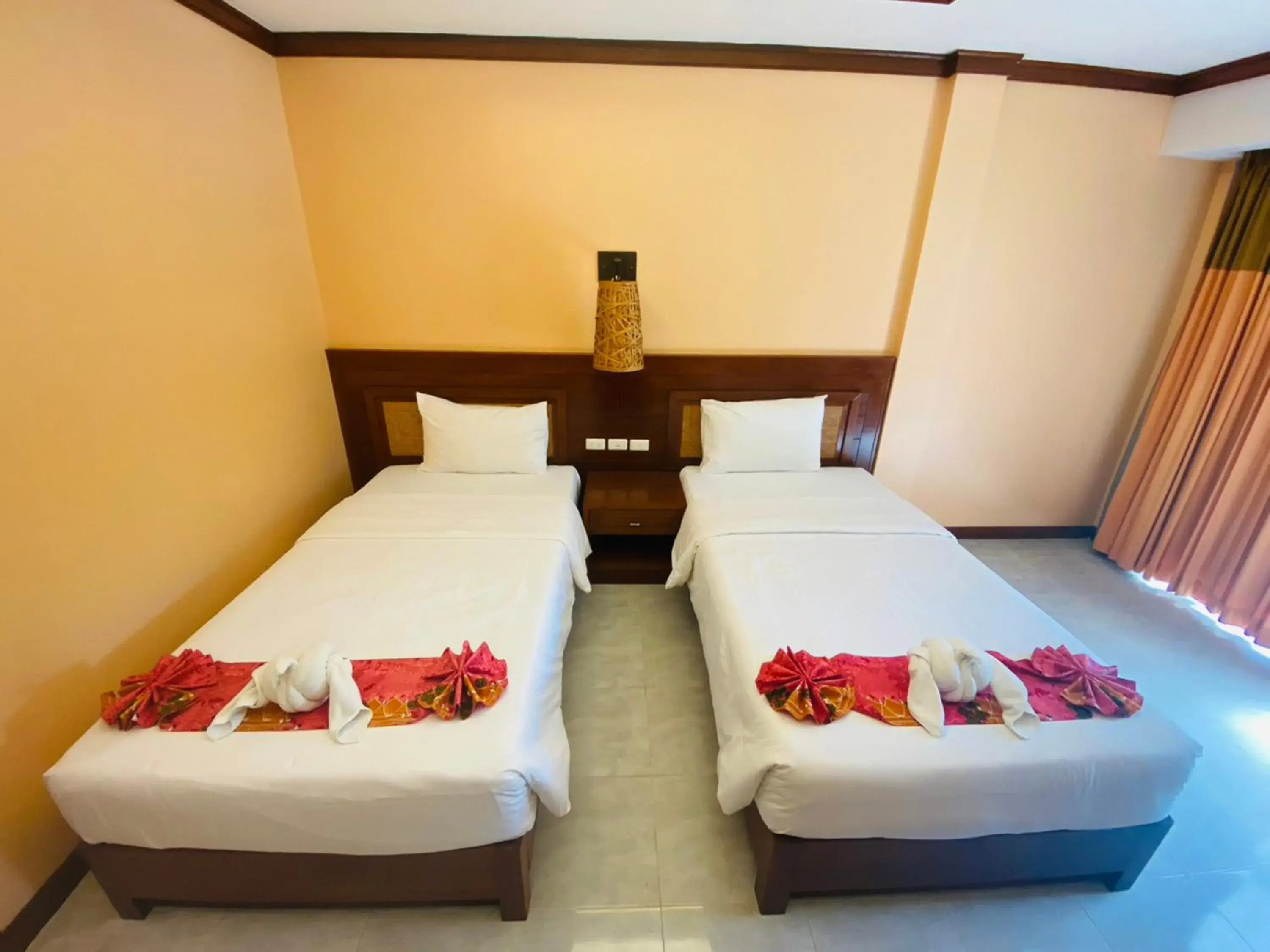 Superior Twin Room in Apartel at Lanta Resort Superior Twin Room in Apartel at Lanta Resort