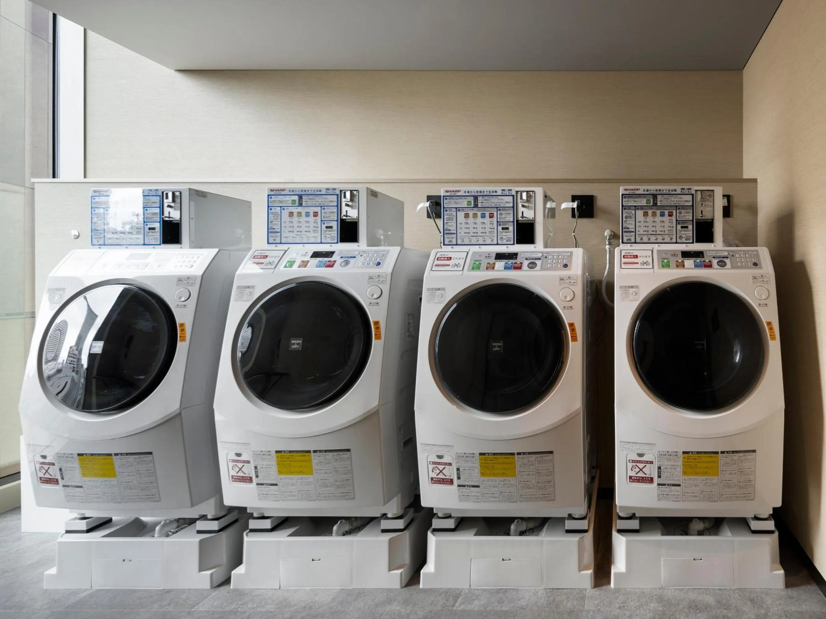 washing machine in Hotel Hankyu GRAN RESPIRE OSAKA