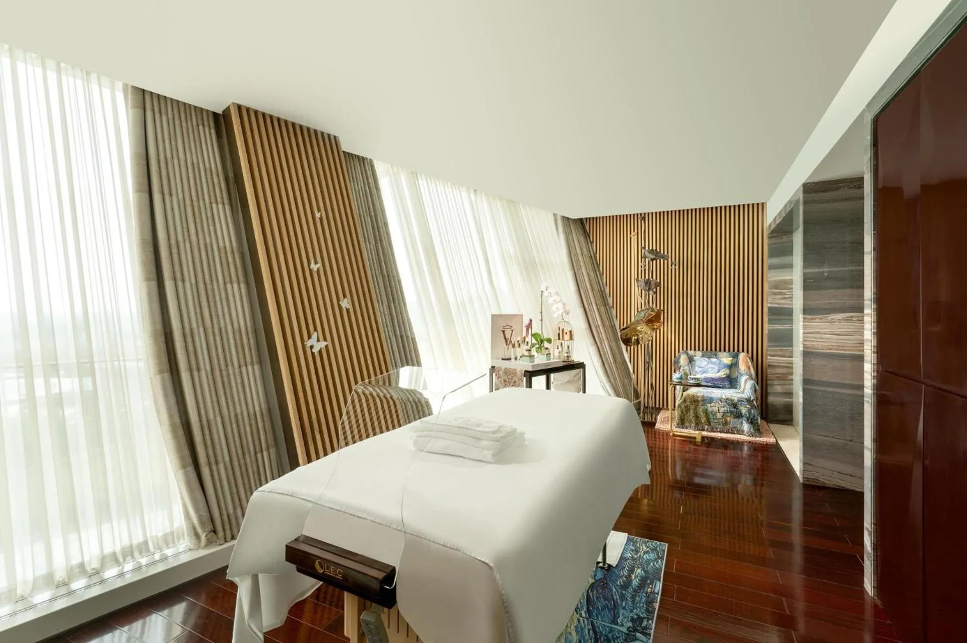 Spa and wellness centre/facilities, Bed in Sunrise Kempinski Hotel Beijing