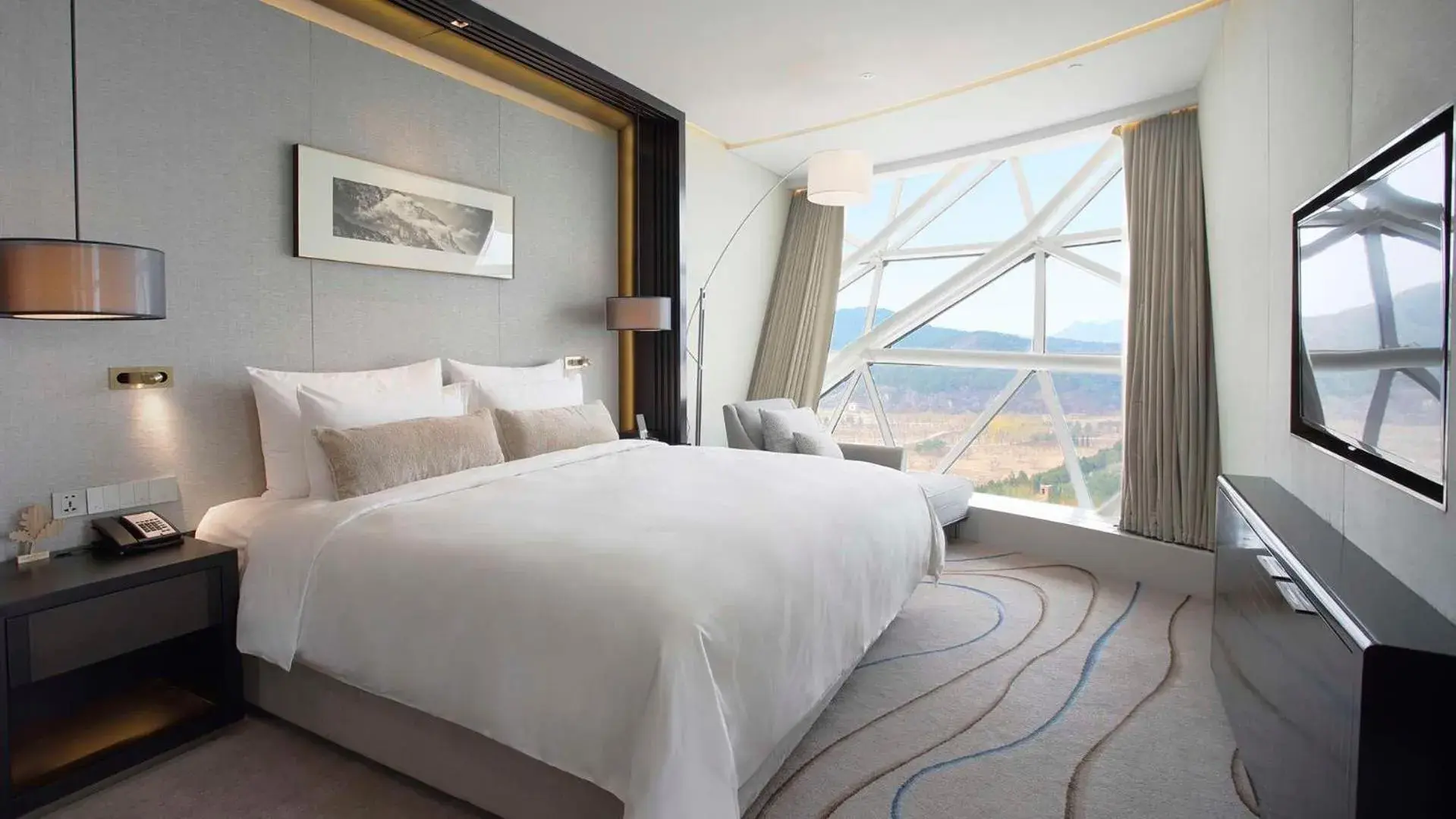 Panorama Suite in Sunrise Kempinski Hotel Beijing Panorama Suite in Sunrise Kempinski Hotel Beijing