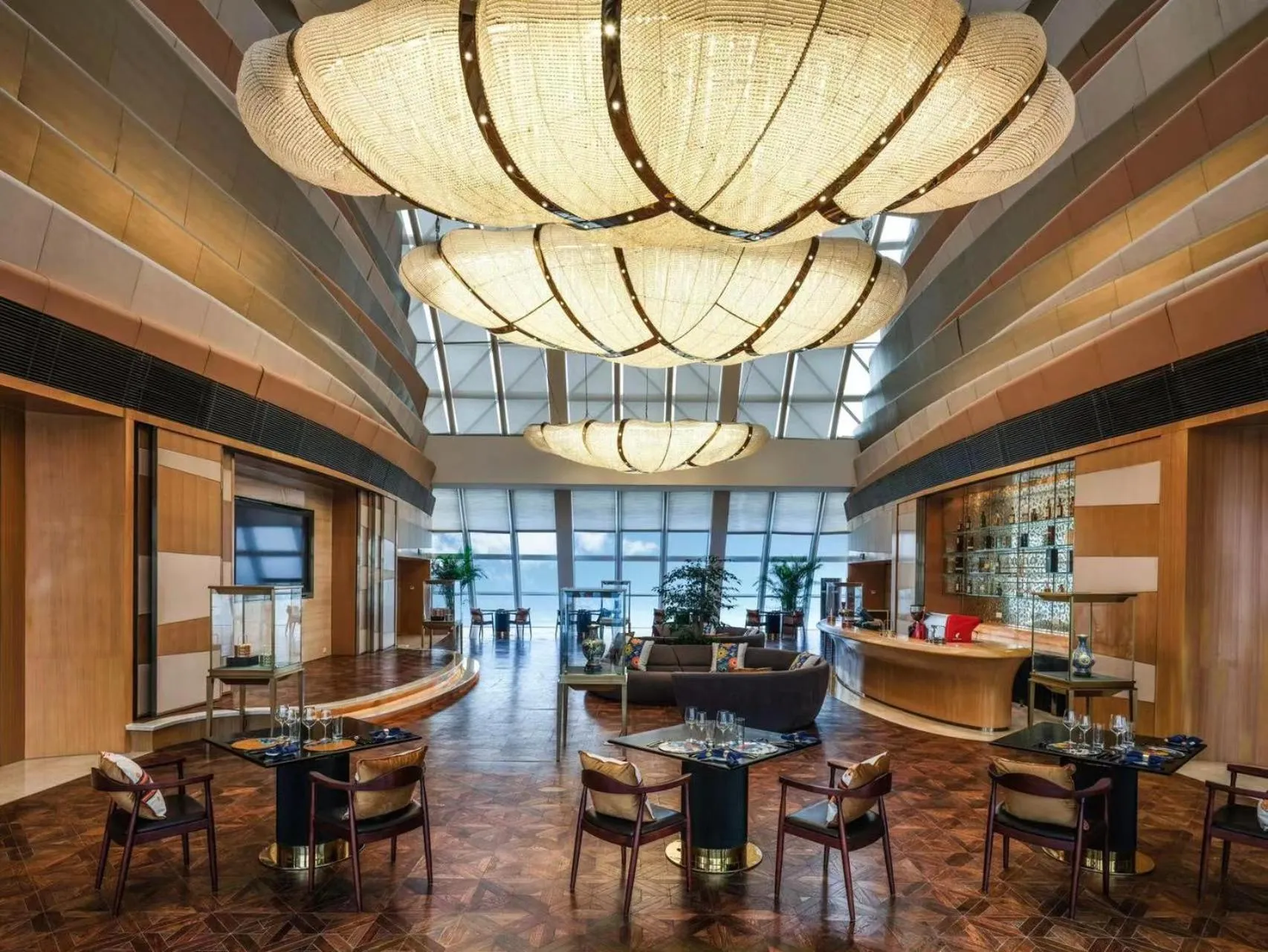 Restaurant/places to eat in Sunrise Kempinski Hotel Beijing