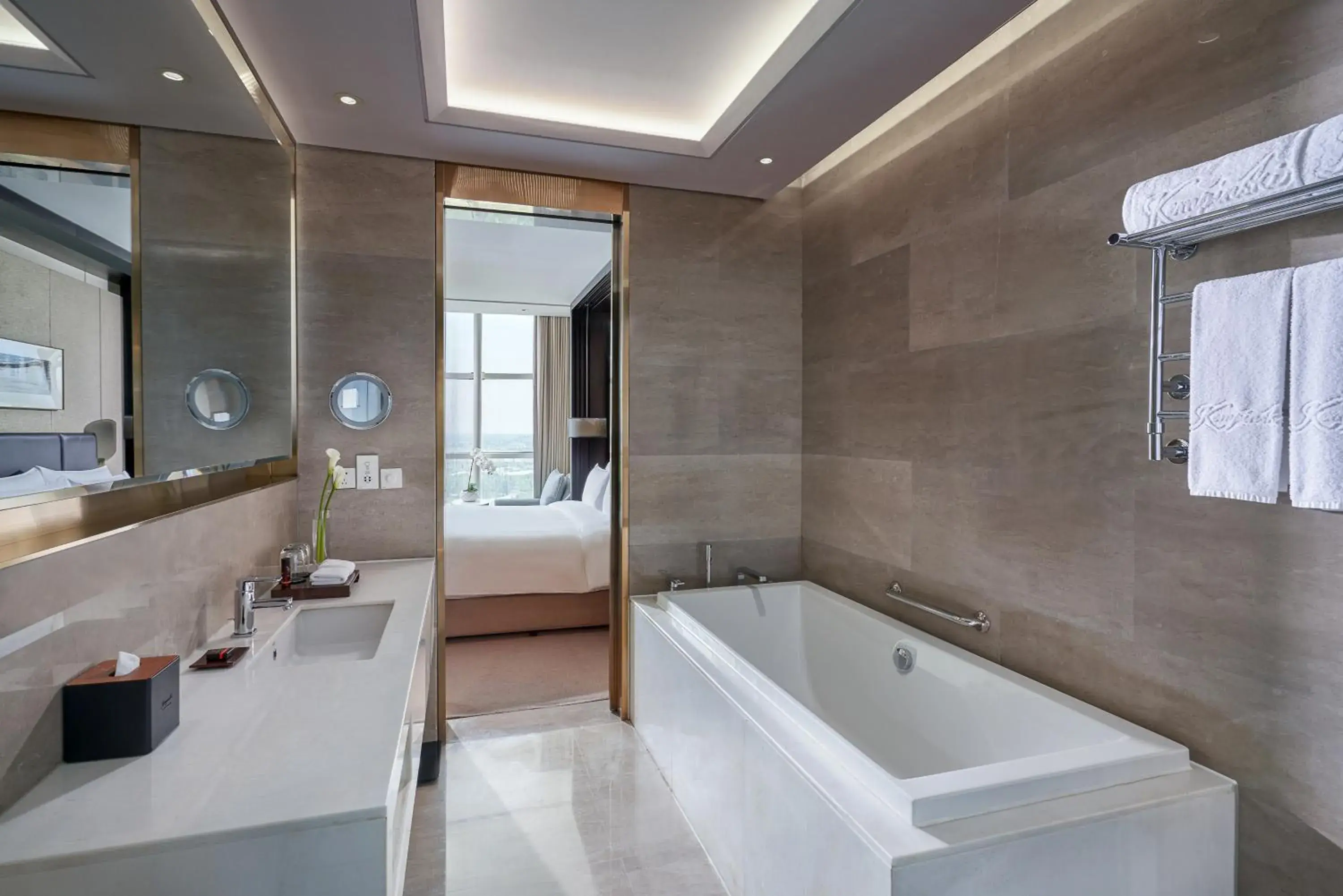 Deluxe Twin Room in Sunrise Kempinski Hotel Beijing Deluxe Twin Room in Sunrise Kempinski Hotel Beijing