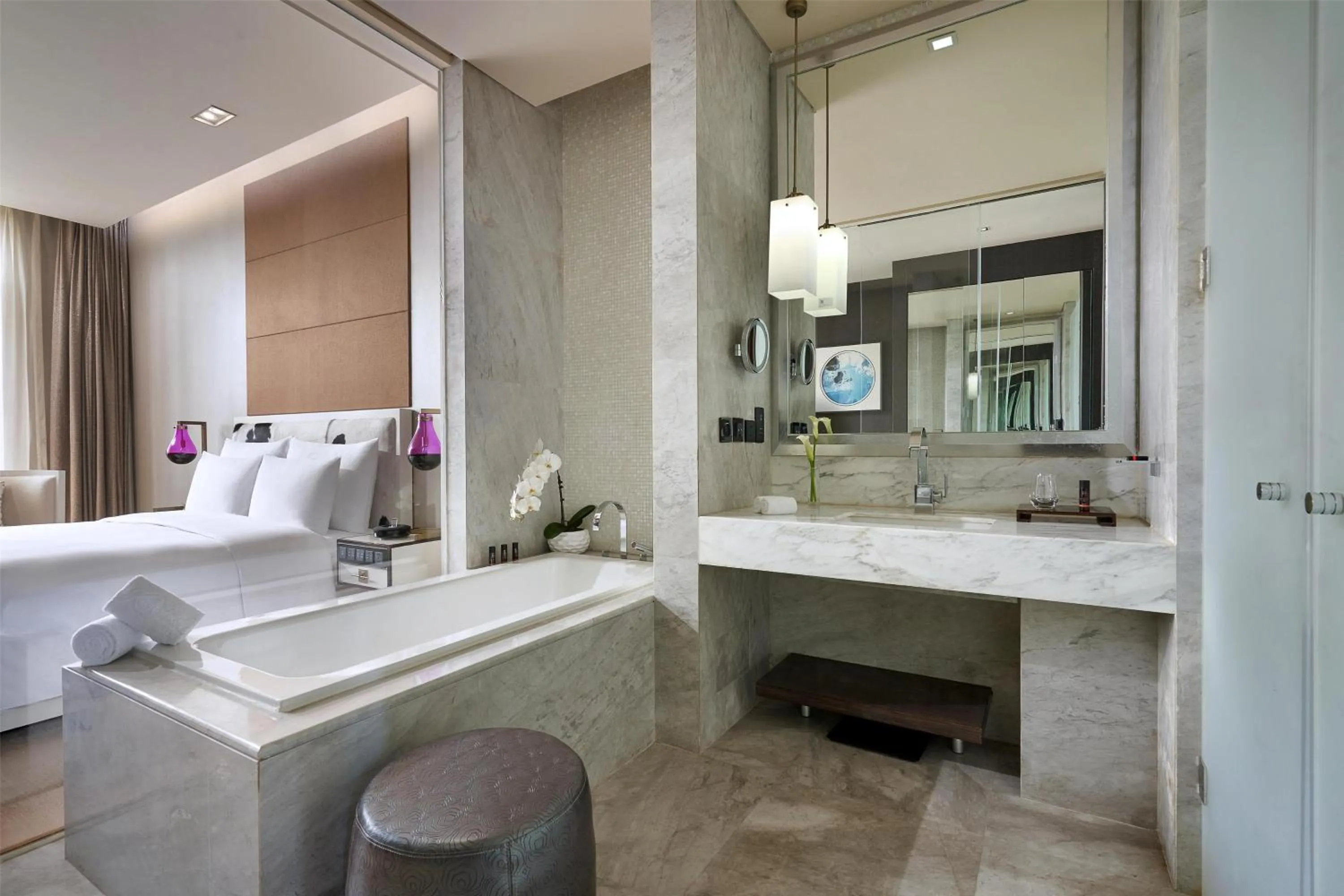 Bathroom, Bed in Yanqi Hotel, Managed by Kempinski