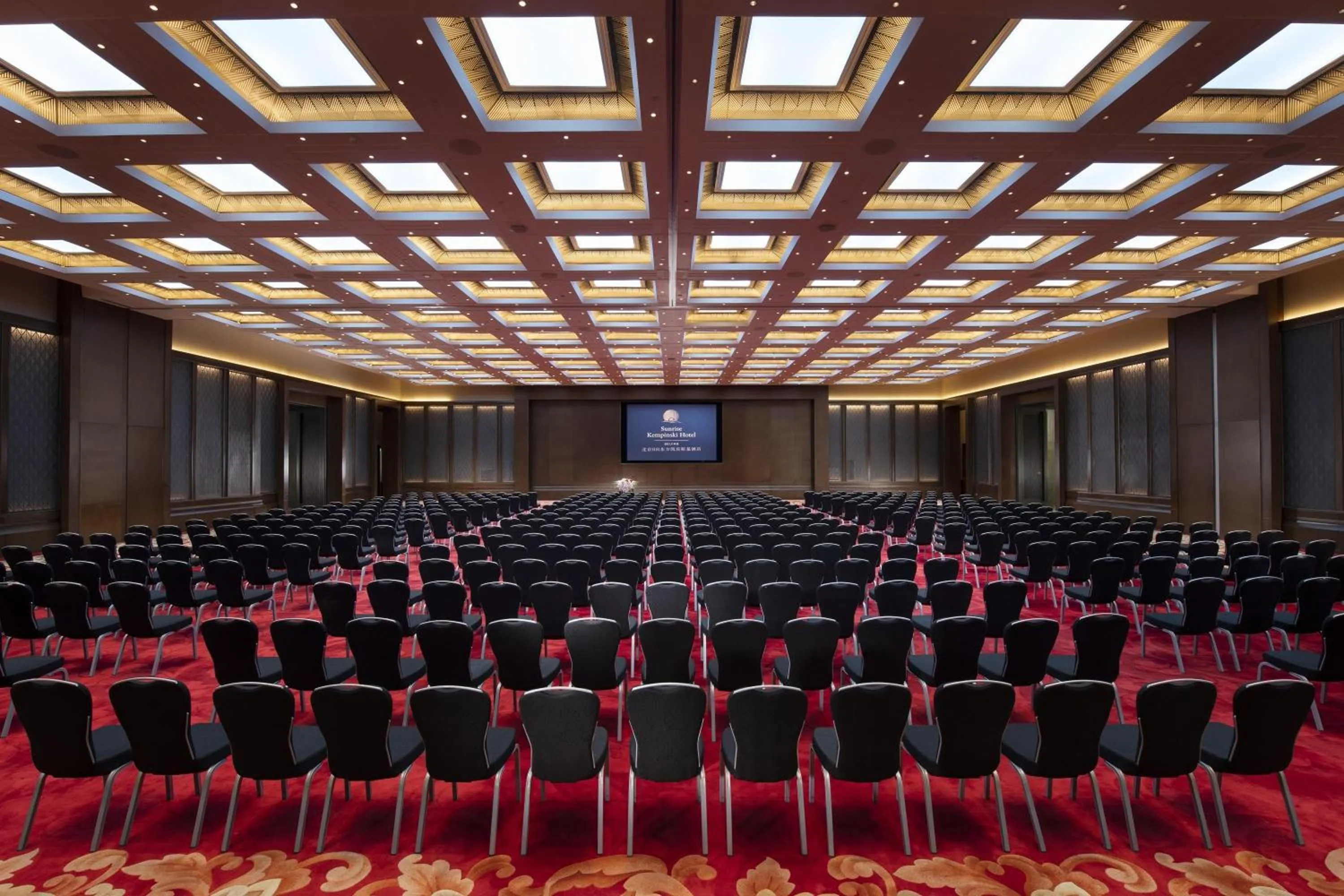 Meeting/conference room in Yanqi Hotel, Managed by Kempinski
