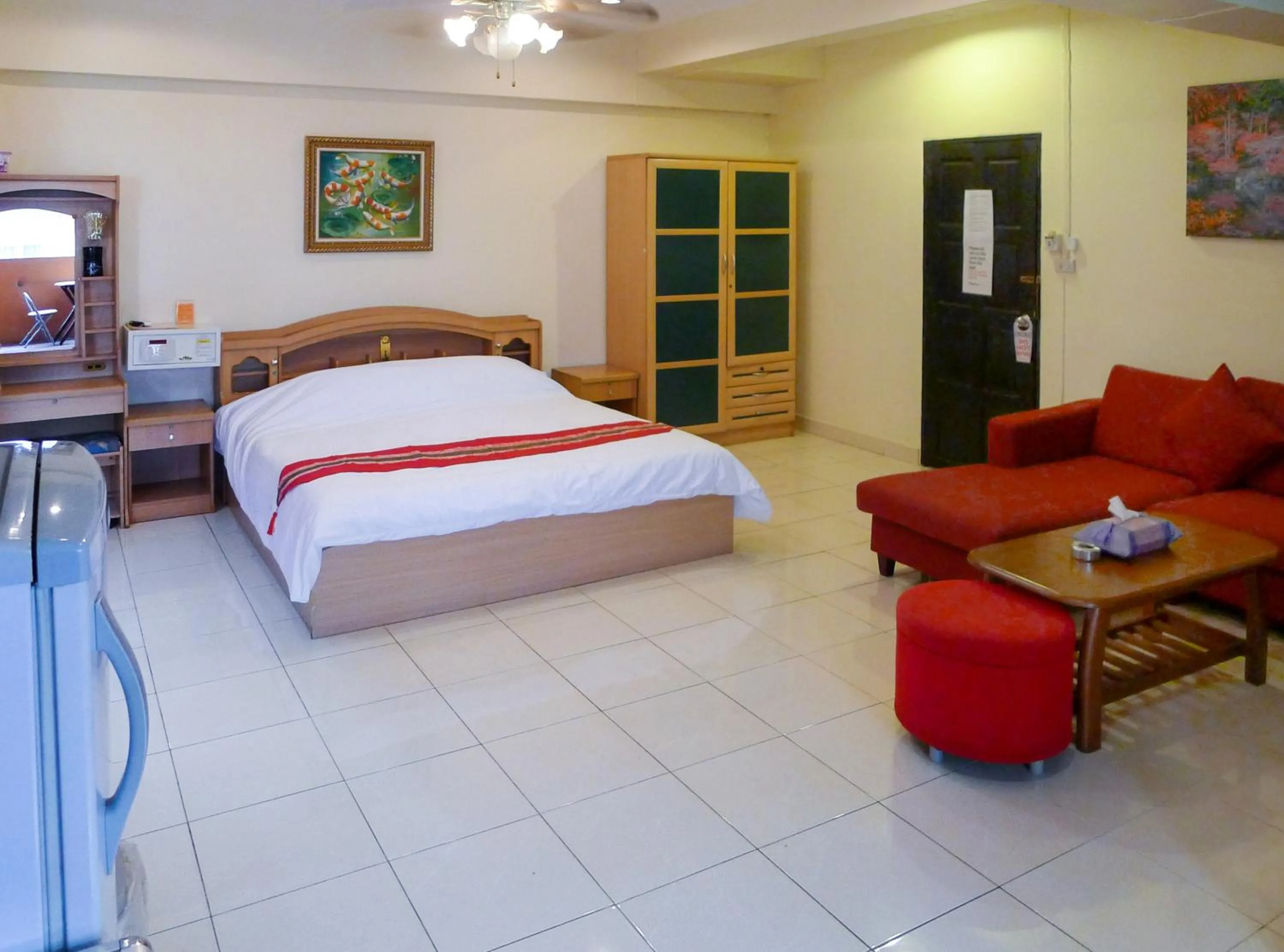 Bed in Metro Apartments