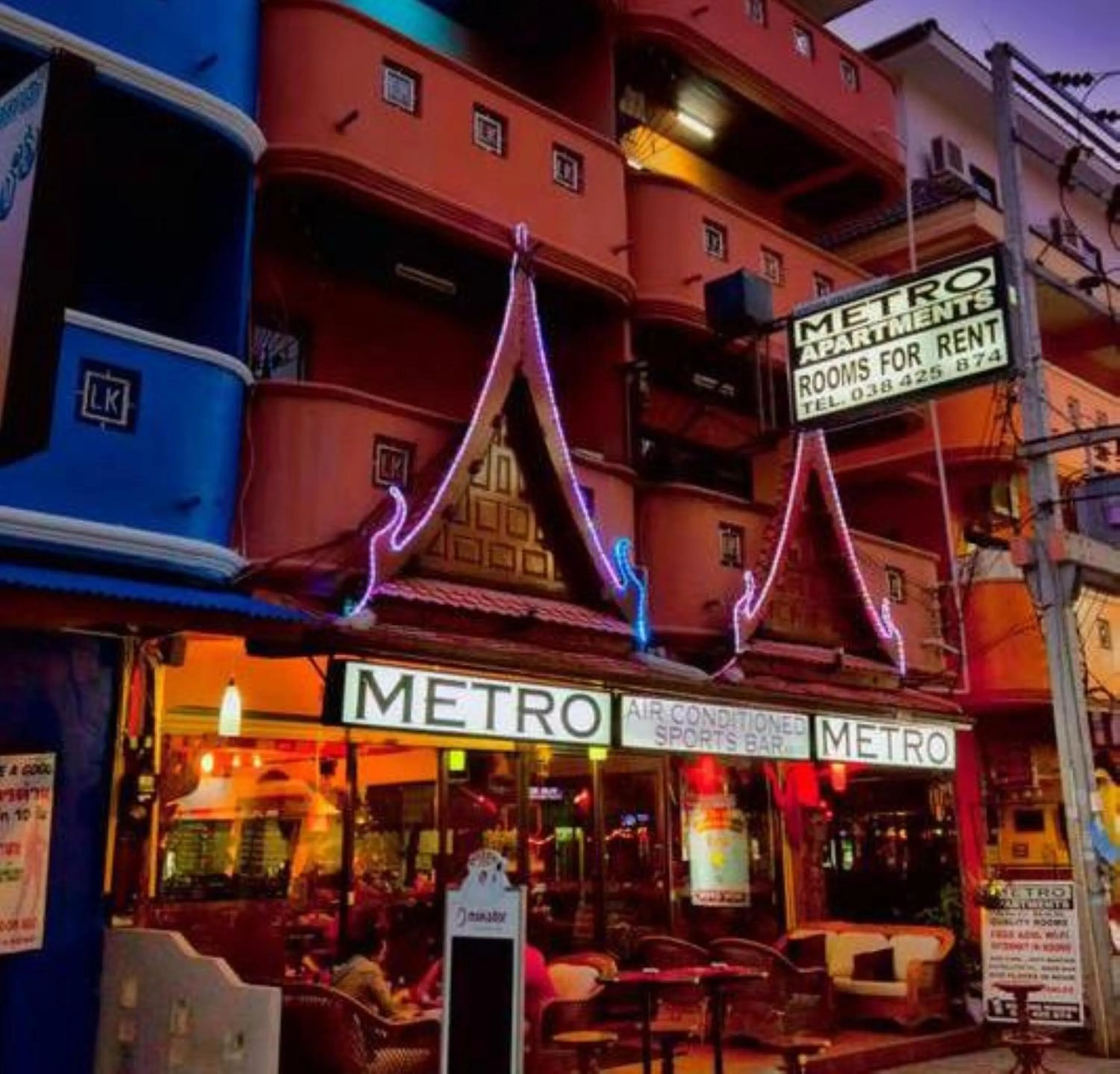 Balcony/Terrace in Metro Apartments