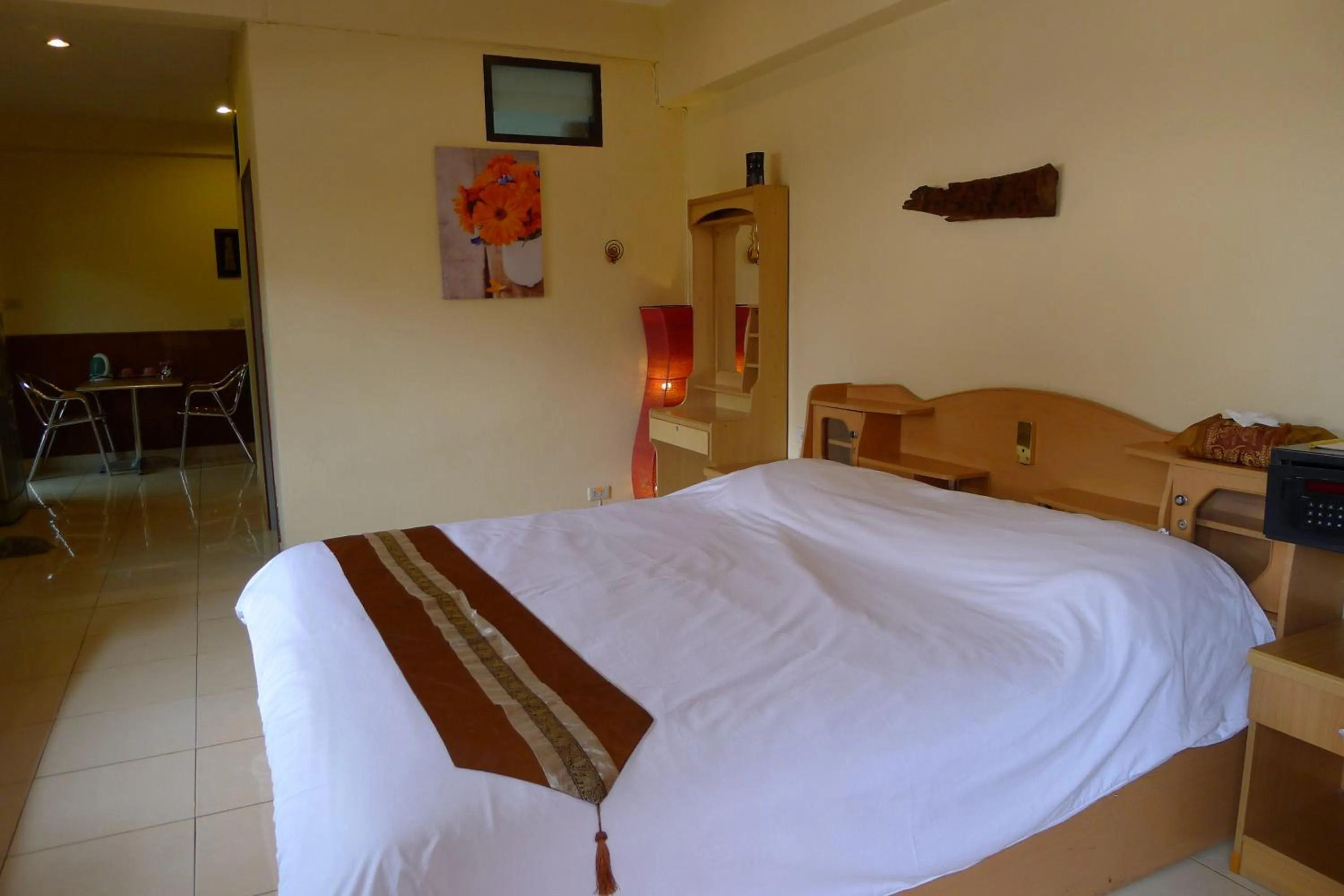 Bed in Metro Apartments