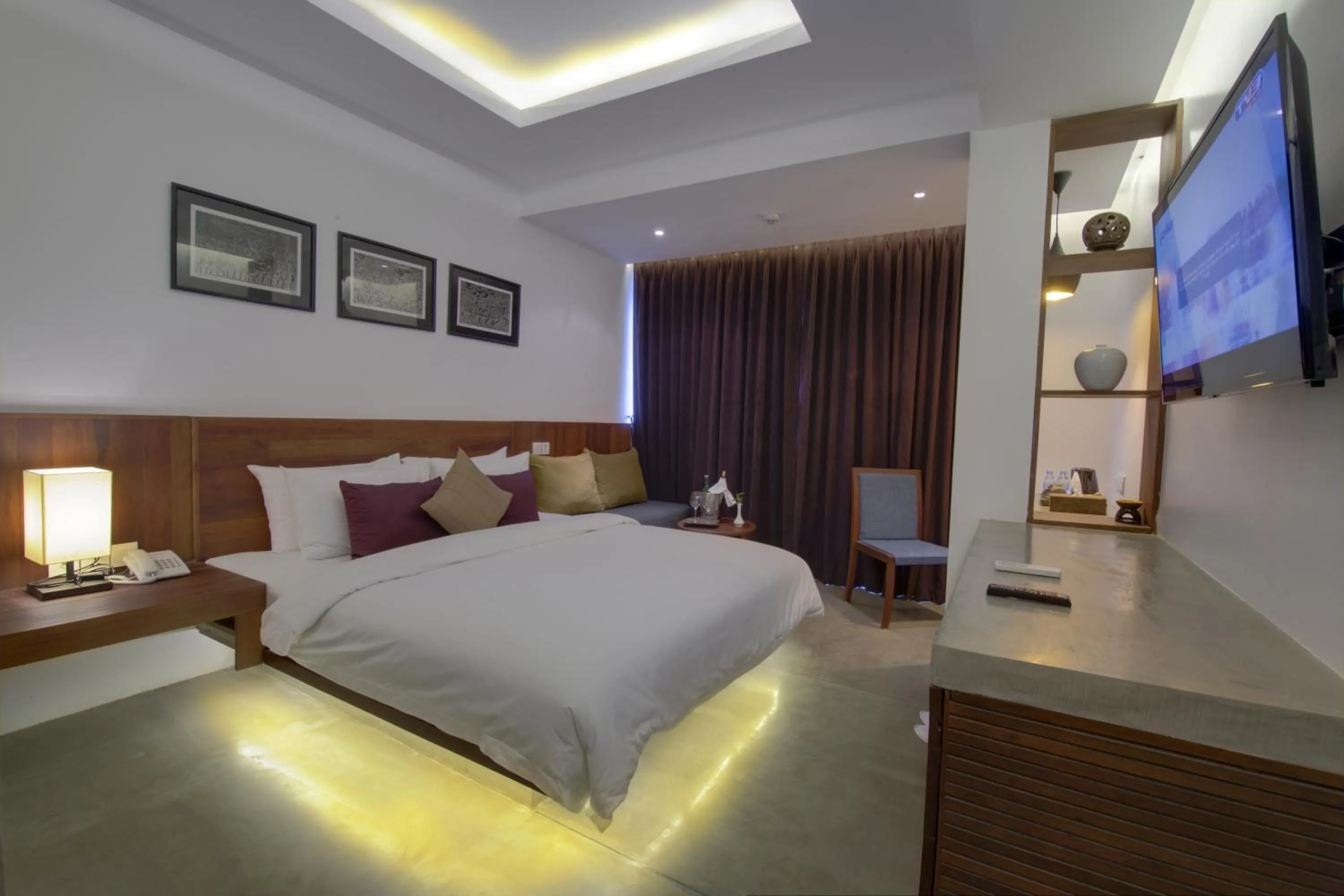 Bedroom, Bed in Solitaire Damnak Villa Hotel