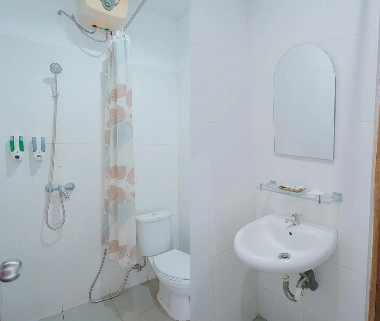 Bathroom in Odika Lovina Villas