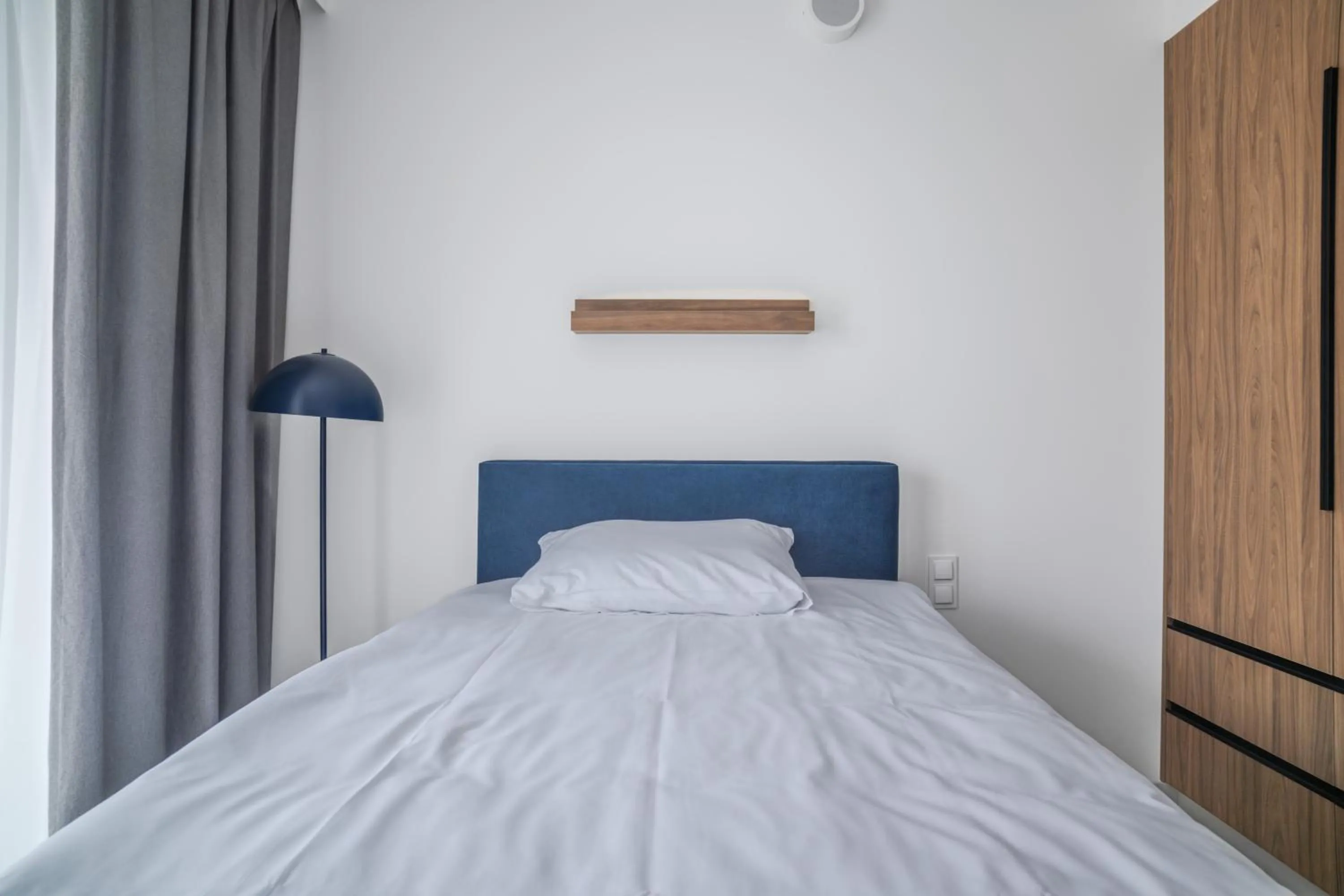 Bed in Noli Gdansk Wrzeszcz