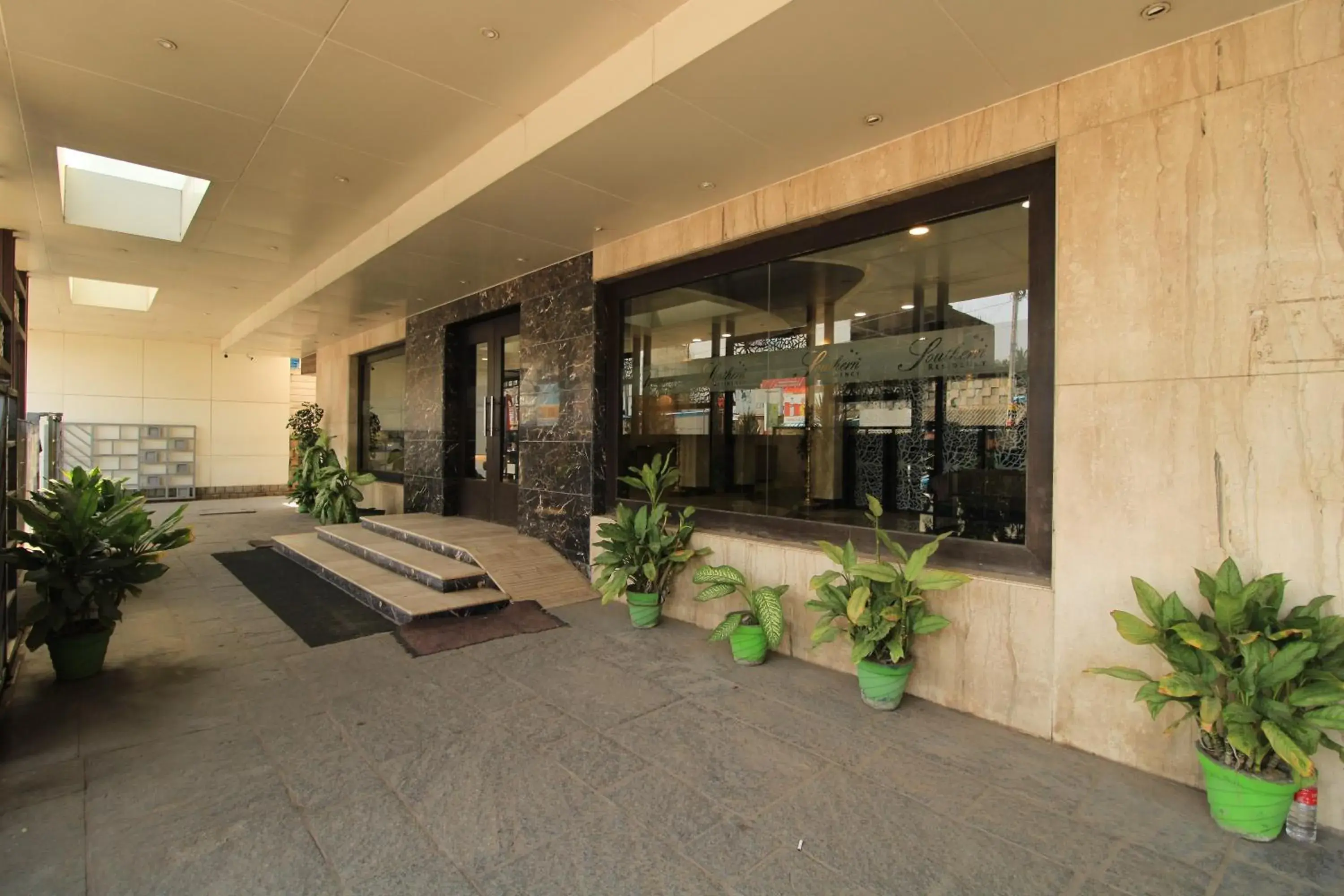 Property building in Hotel Southern Residency- near to SIPCOT Property building in Hotel Southern Residency- near to SIPCOT