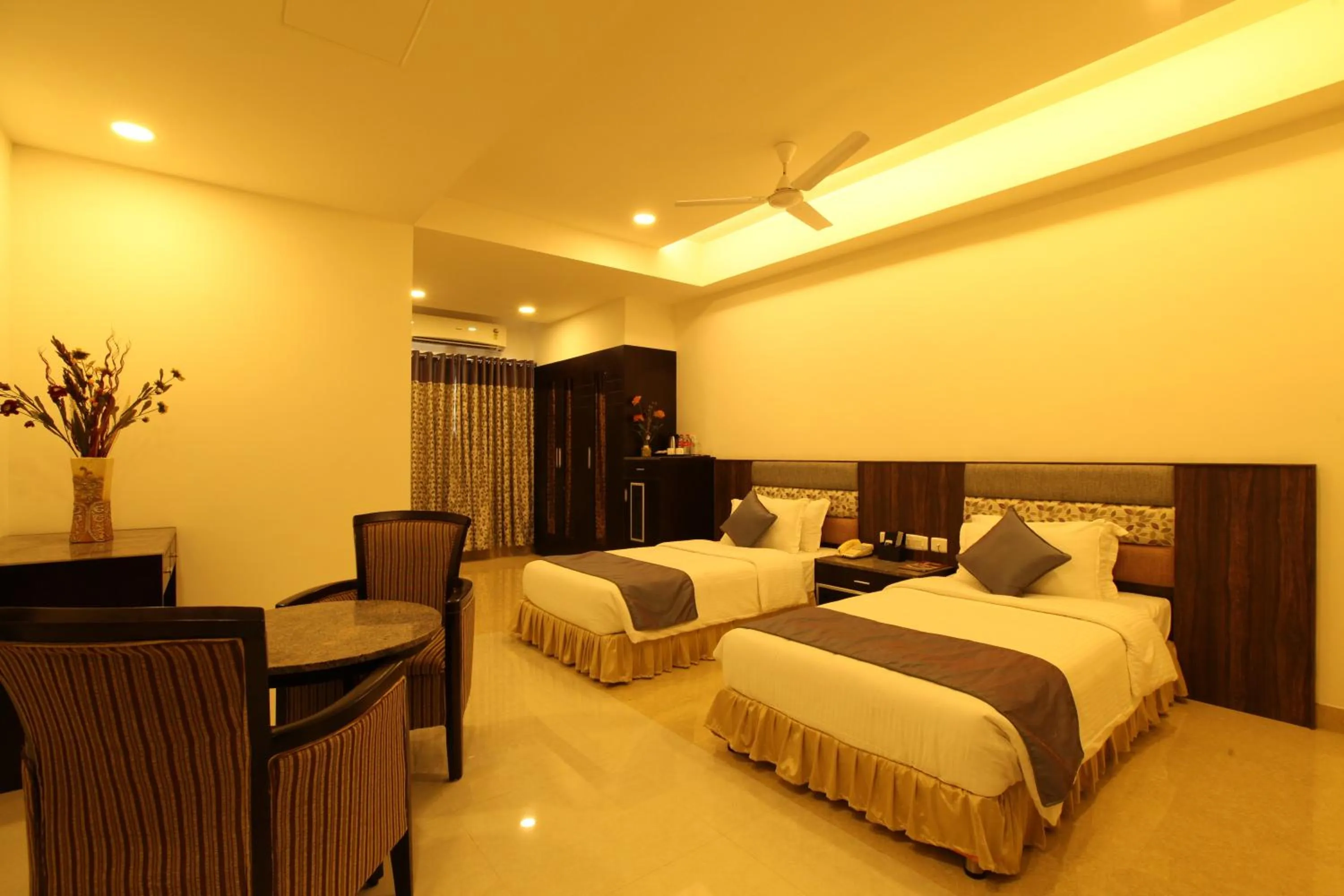 Bedroom, Bed in Hotel Southern Residency- near to SIPCOT