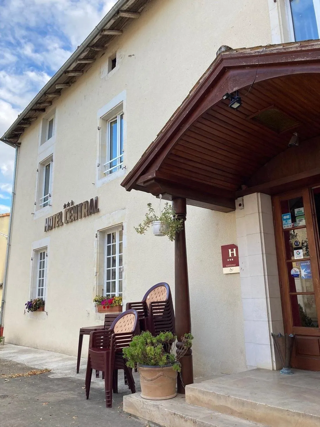Garden in Hotel Central